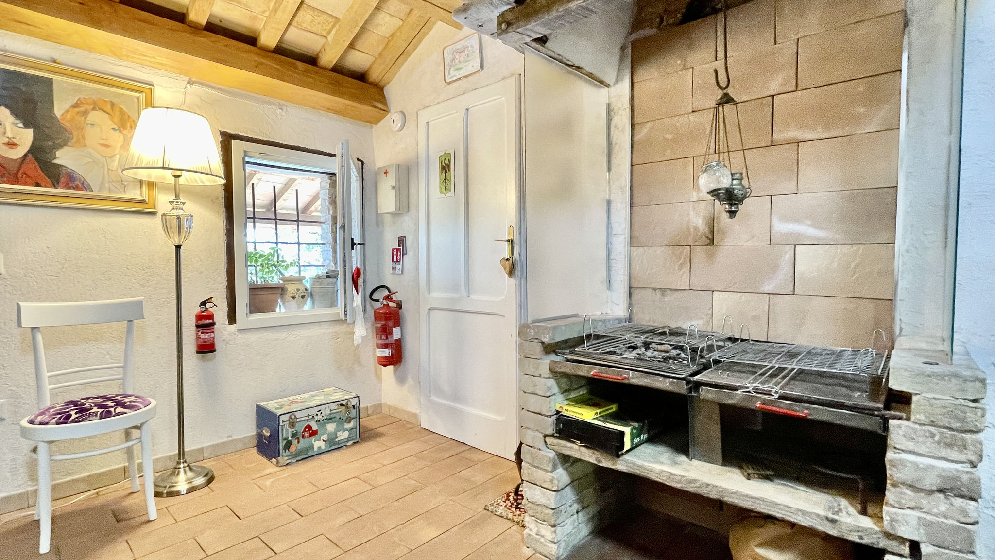 NOMASTAY SRL Saludecio Rustico con Jacuzzi privata, BBQ e 3 camere