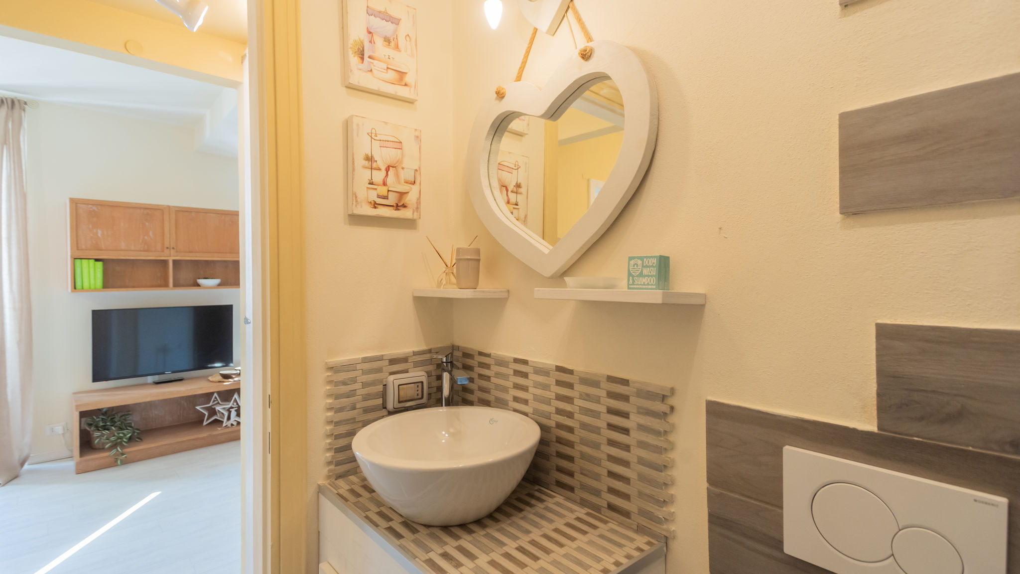 Italianway Como Linda Apartment 2