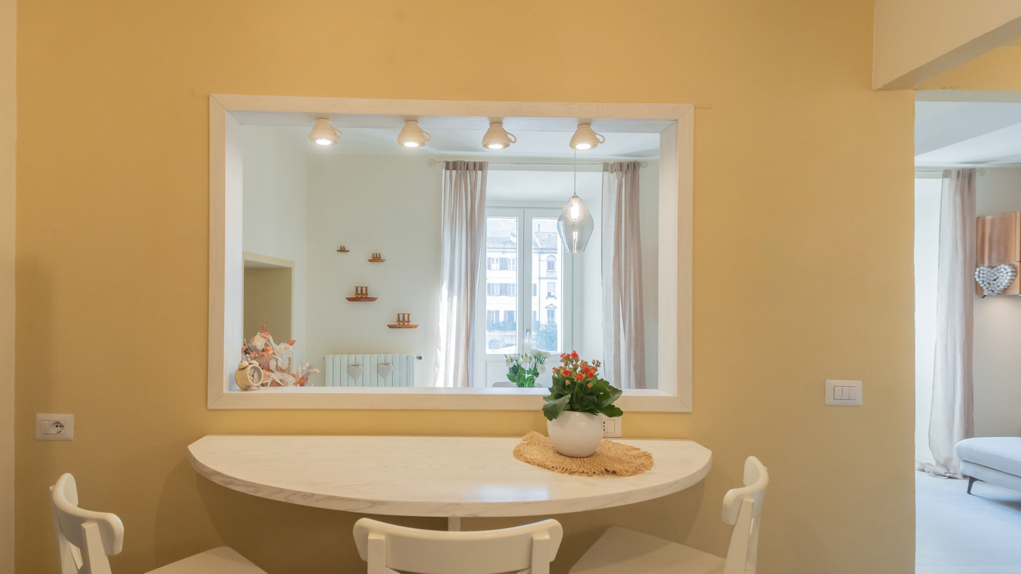 Italianway Como Linda Apartments