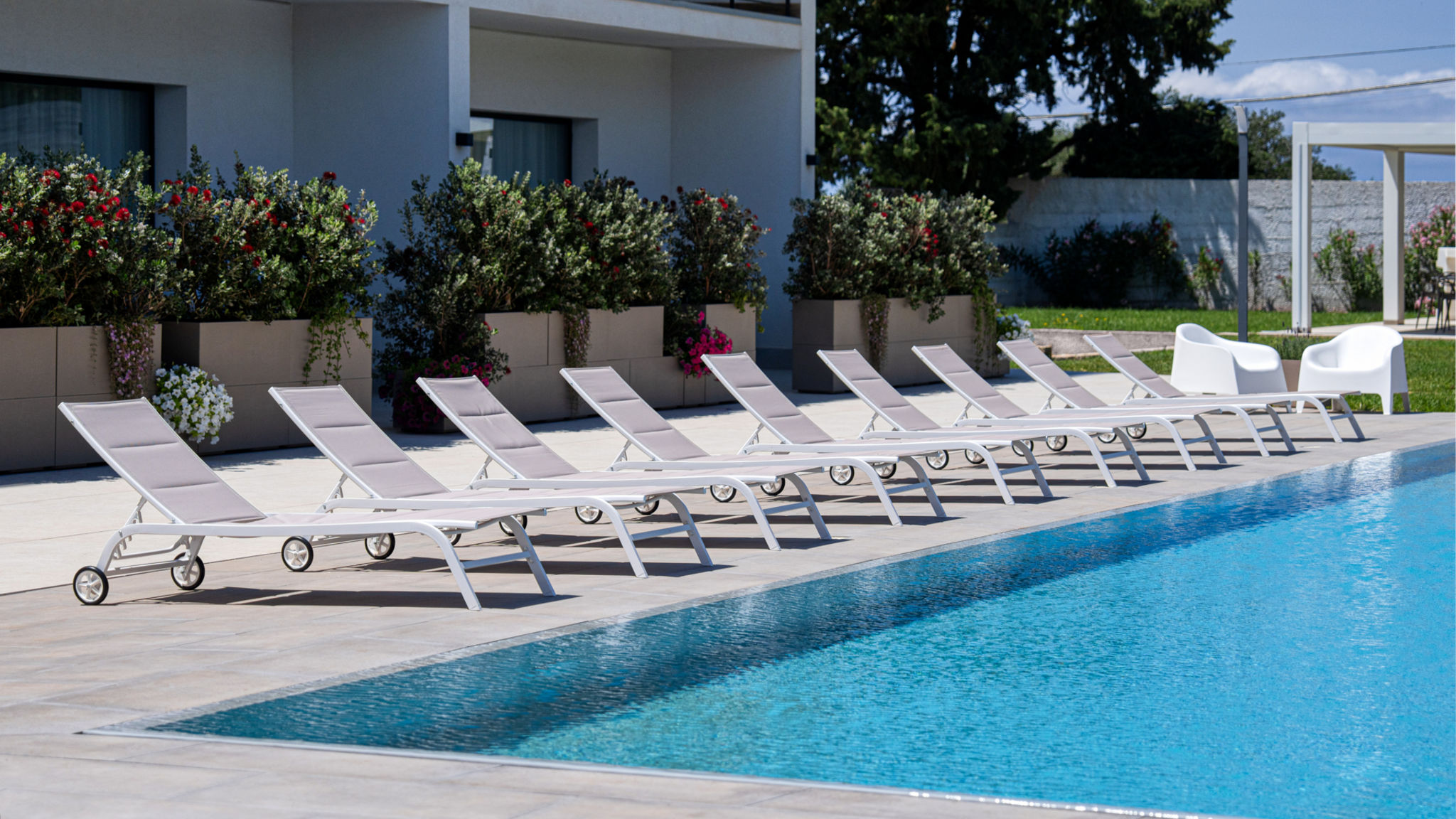 Italianway Terrasini Ella Suites Apartments
