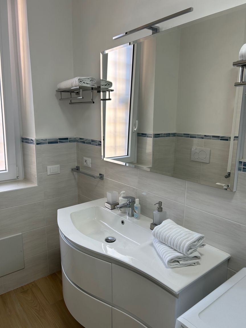 Italianway Roma Casa Riboty by Ghor