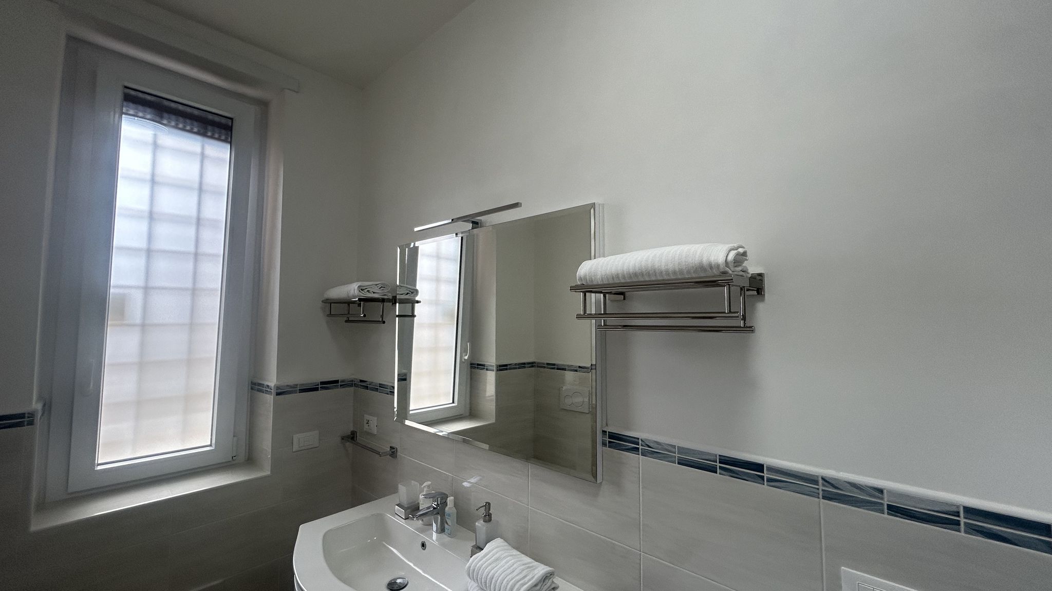 Italianway Roma Casa Riboty by Ghor