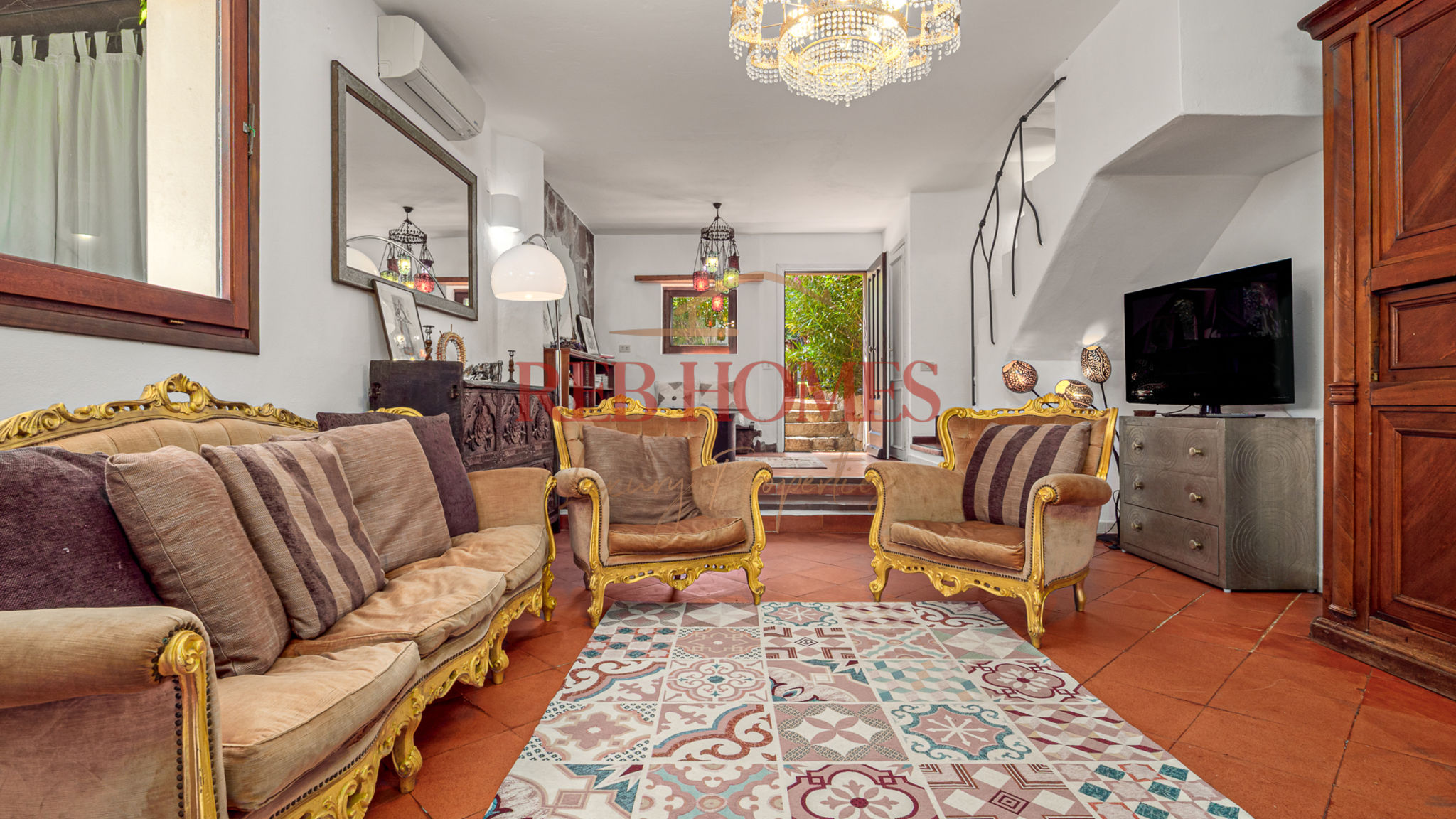 REBhomes Arzachena Sestante
