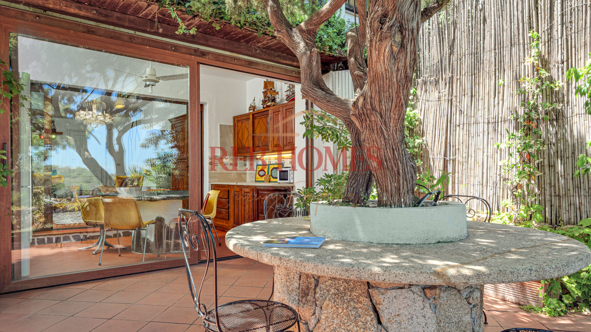 REBhomes Arzachena Sestante
