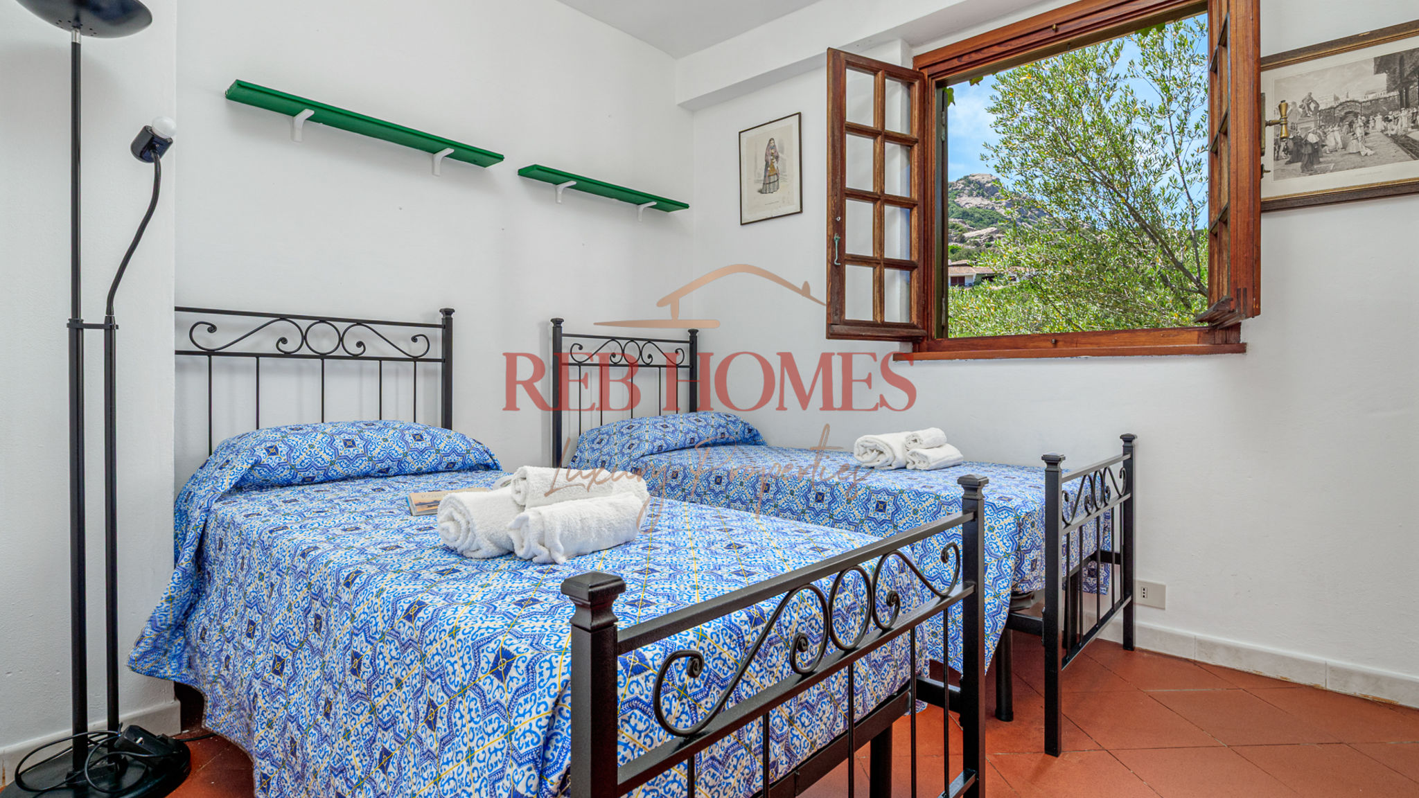 REBhomes Arzachena Sestante