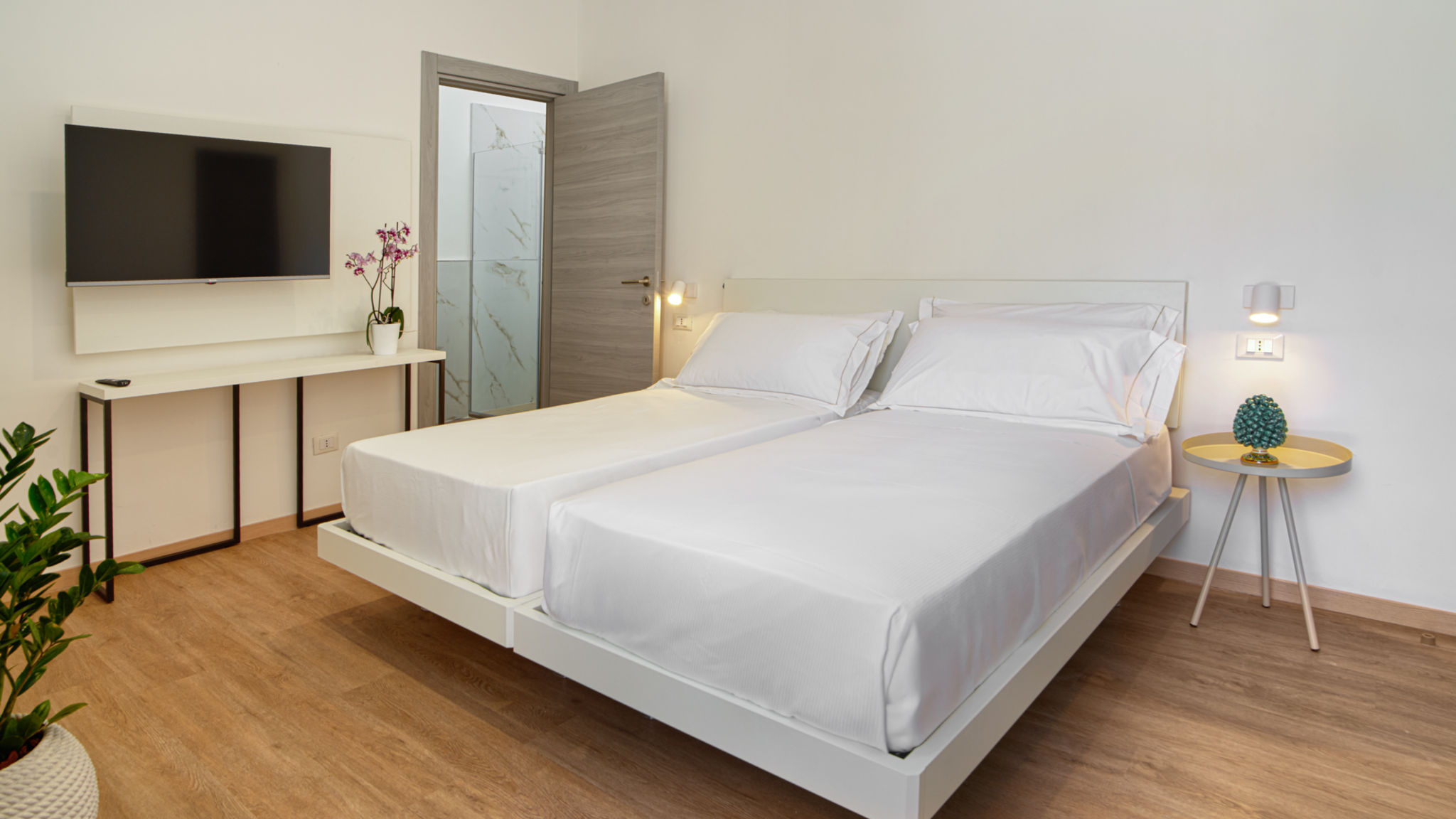 Italianway Terrasini Ella Suites Apartments