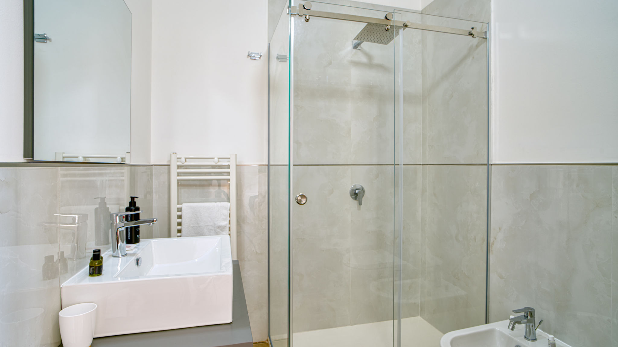 Italianway Terrasini 208 Deluxe - Ella Suites & Apartments 