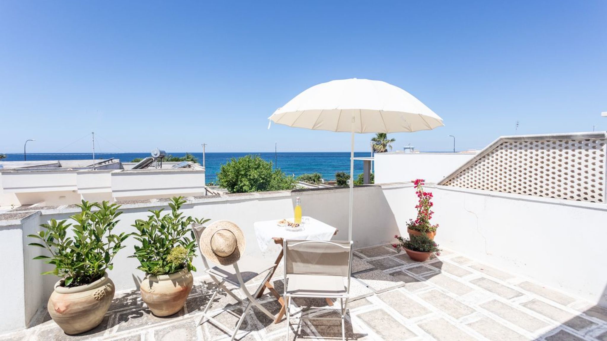 Italianway Racale Attico Gabriella vista mare - Salento Reservation