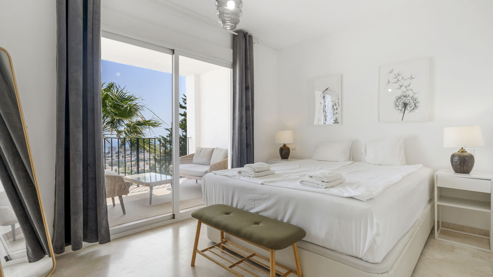 Apartment near Marbella by Costarentals - Ref 90