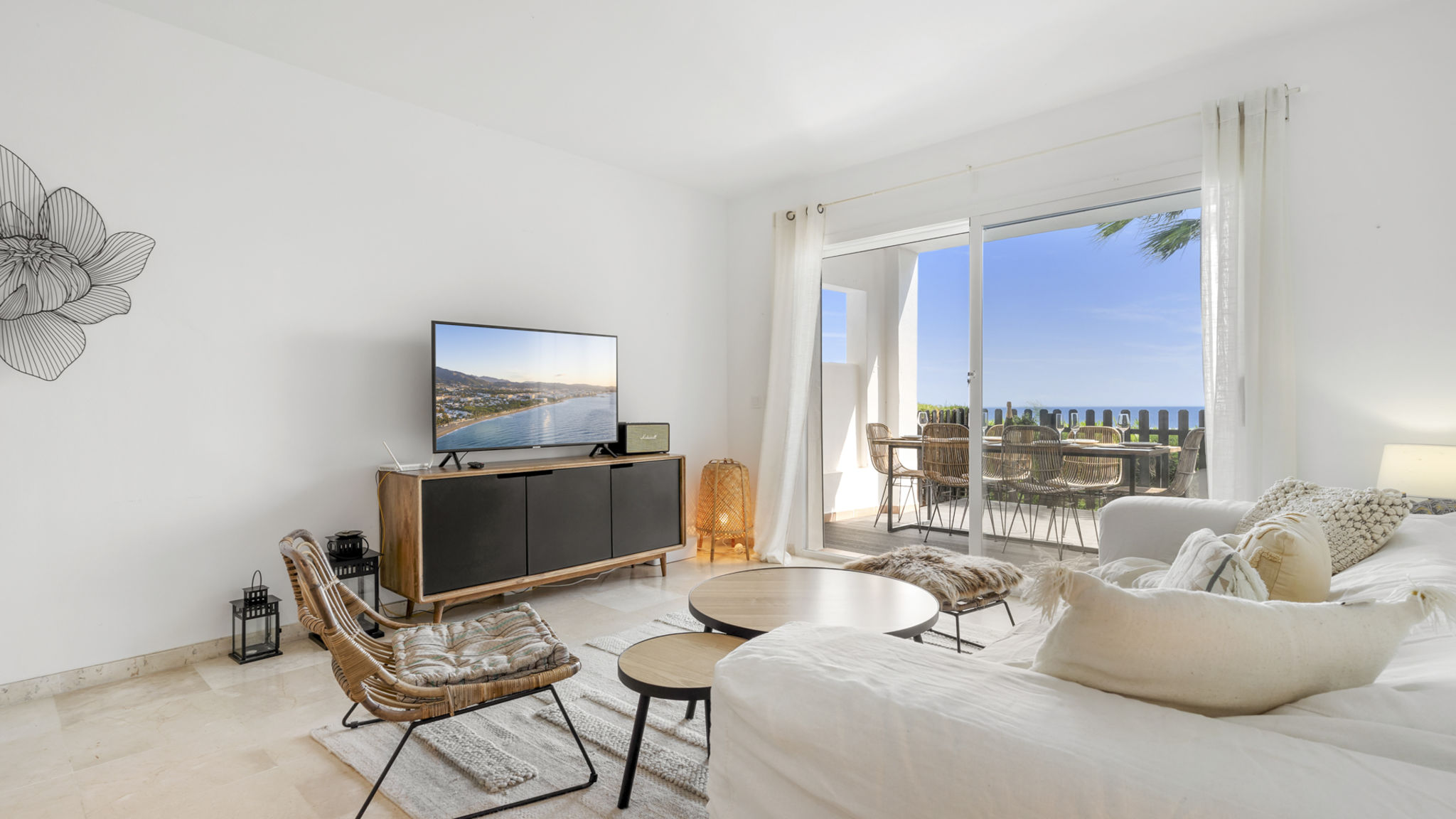 Apartment near Marbella by Costarentals - Ref 90
