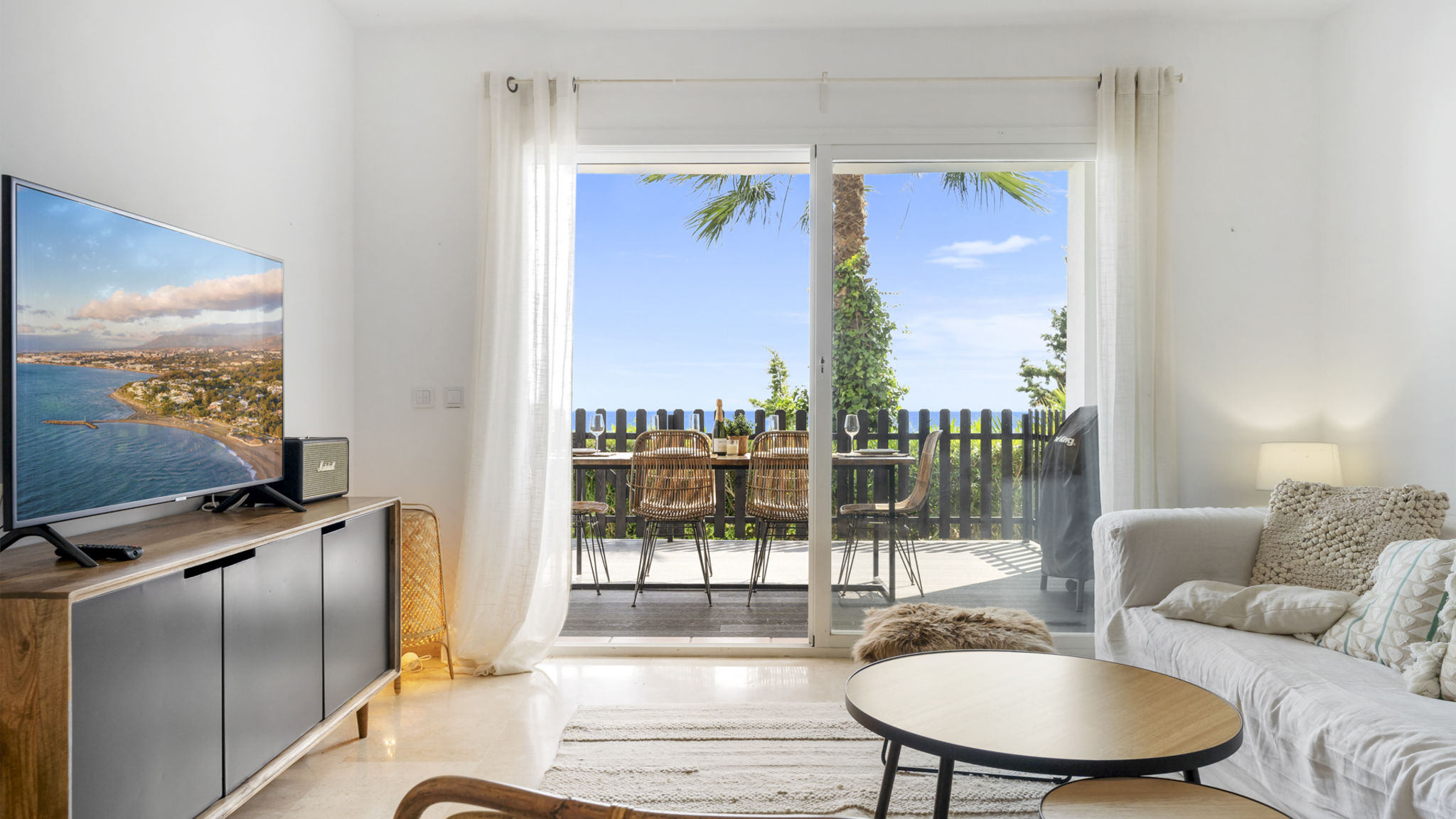Apartment near Marbella by Costarentals - Ref 90