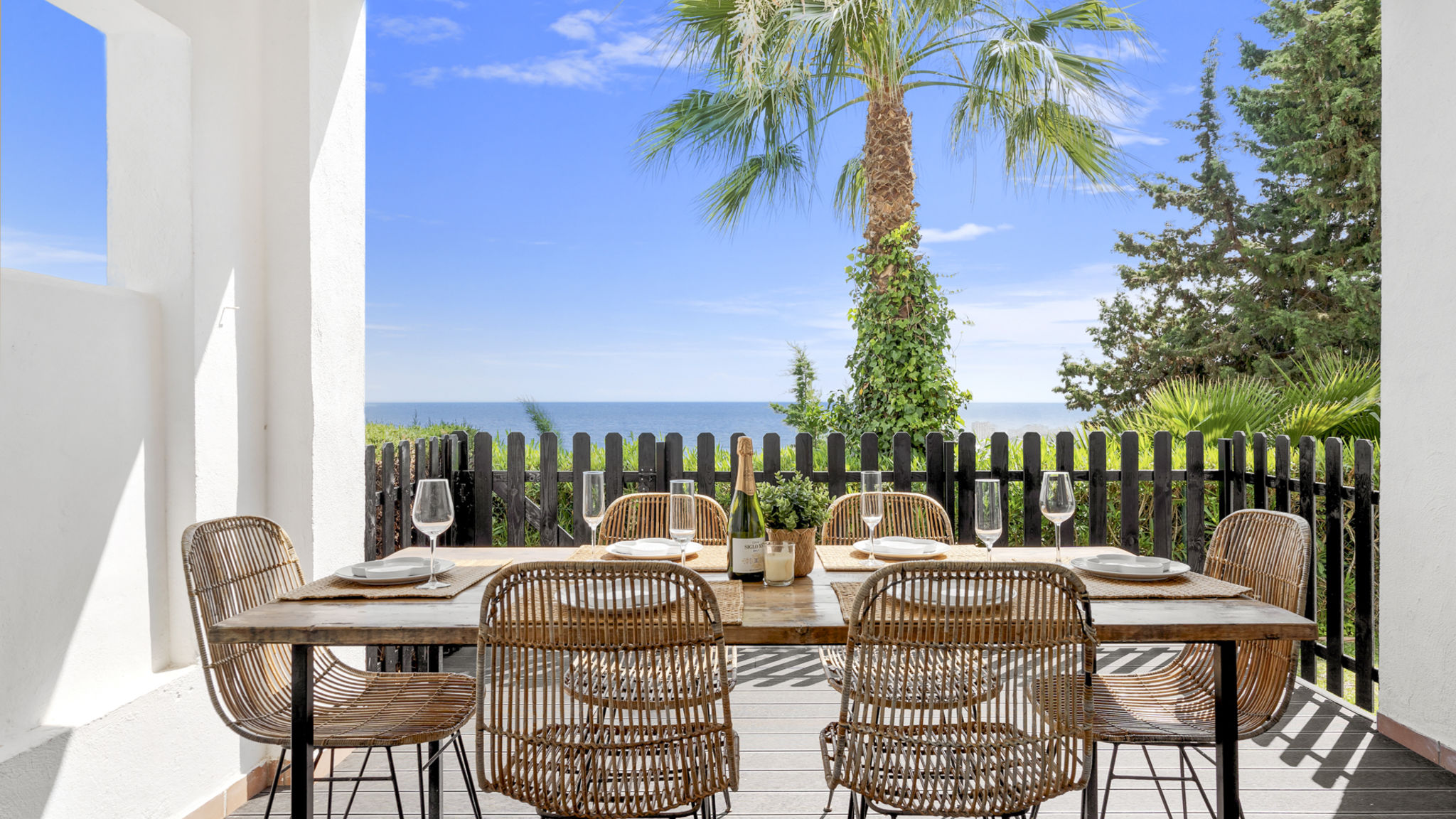 Apartment near Marbella by Costarentals - Ref 90