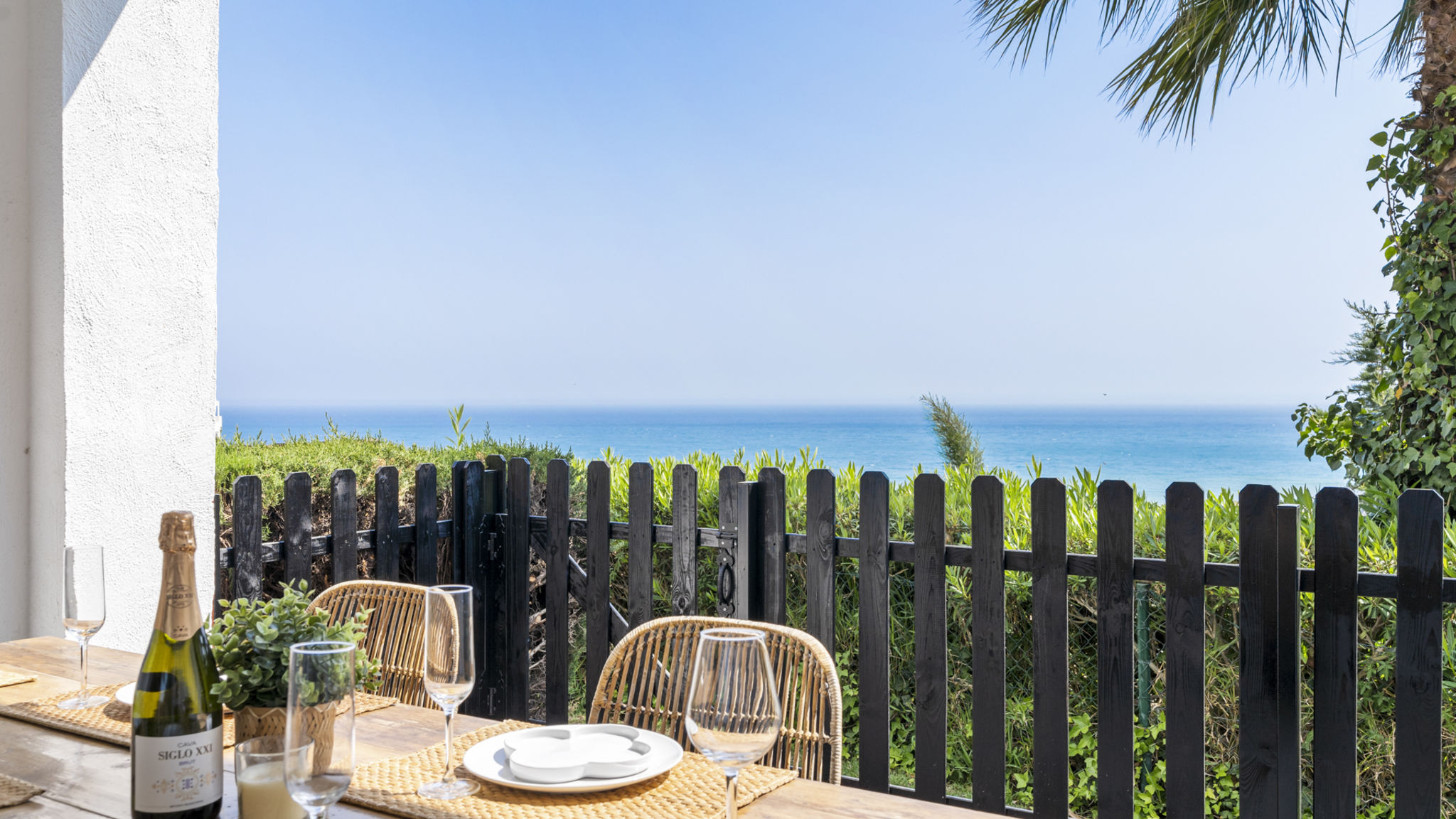 Apartment near Marbella by Costarentals - Ref 90