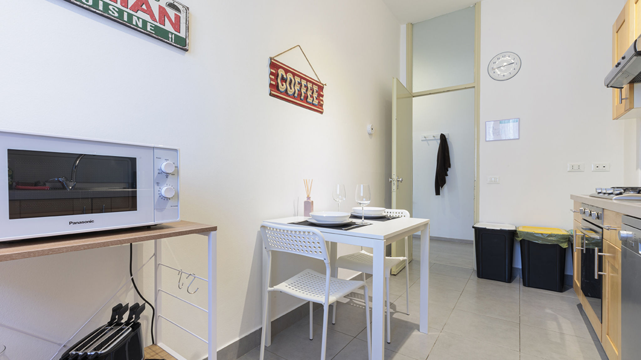 Italianway Bergamo White Pearl BGY Station