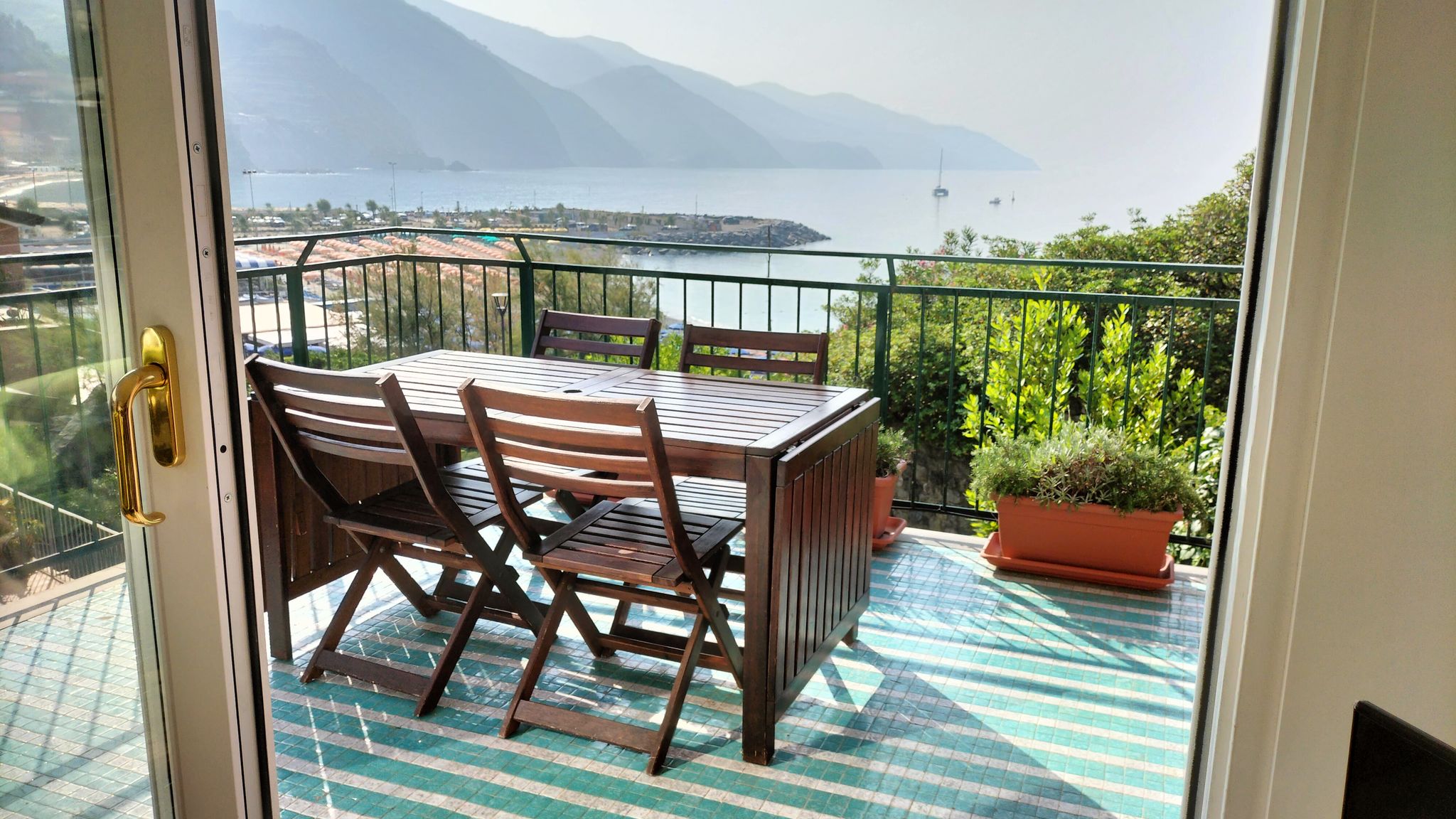 Italianway Monterosso al Mare The Stork's Nest 'La Cicogna' sea views terrace