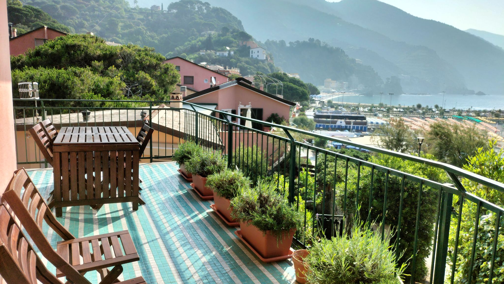 Italianway Monterosso al Mare The Stork's Nest 'La Cicogna' sea views terrace