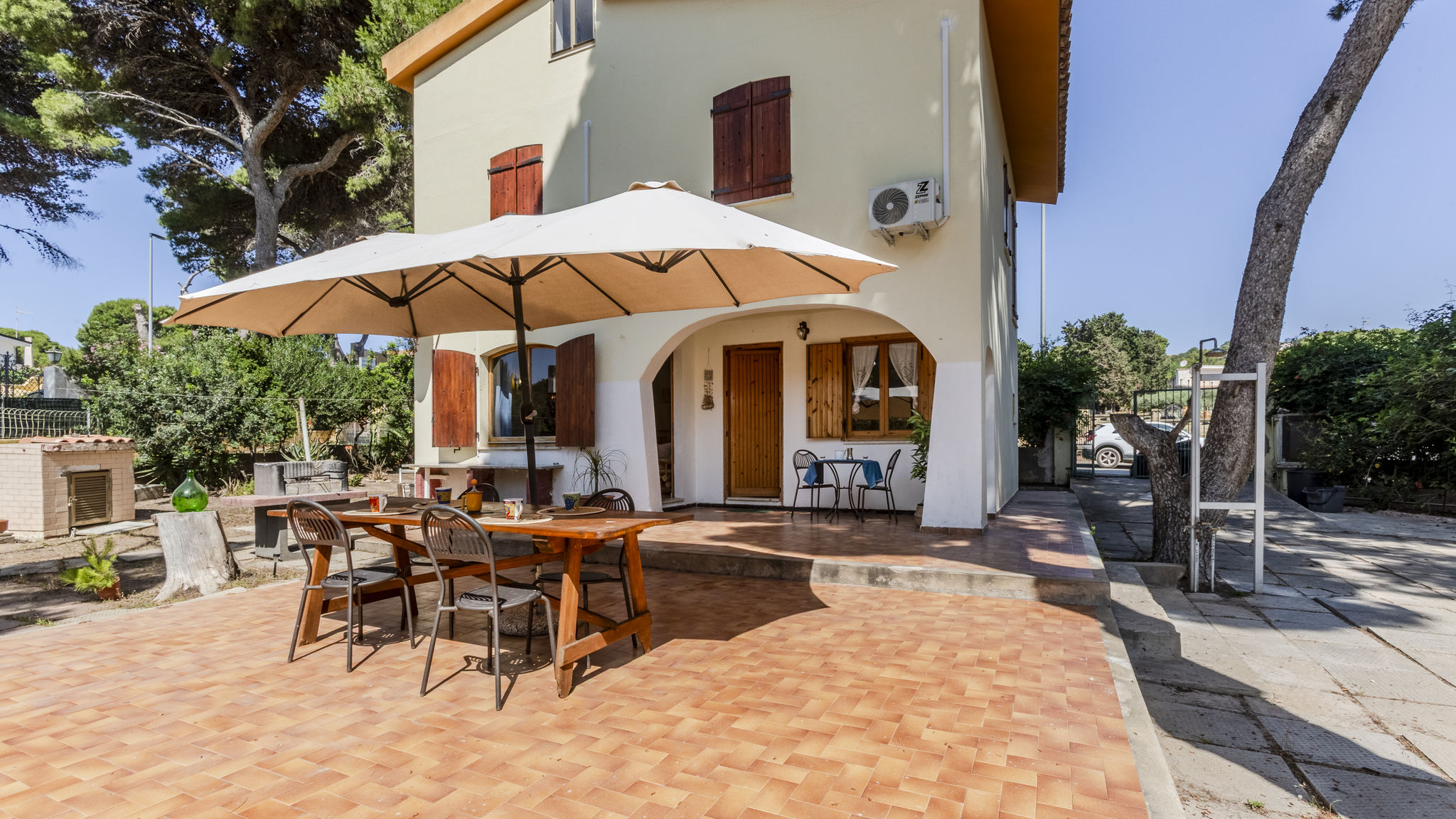 Italianway Sant'Anna Arresi Villa Etnic Eloise  a walk from Porto Pino beach