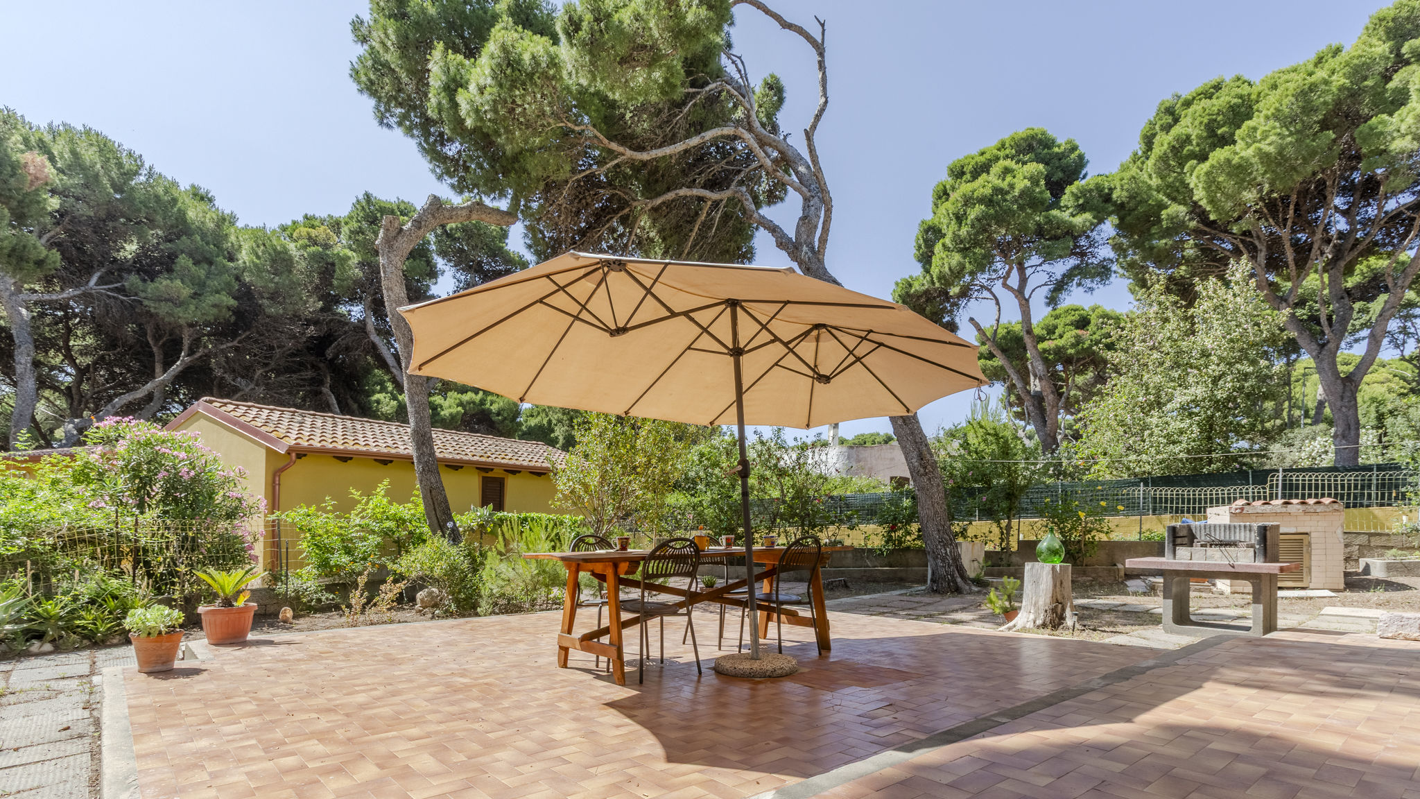 Italianway Sant'Anna Arresi Villa Etnic Eloise  a walk from Porto Pino beach