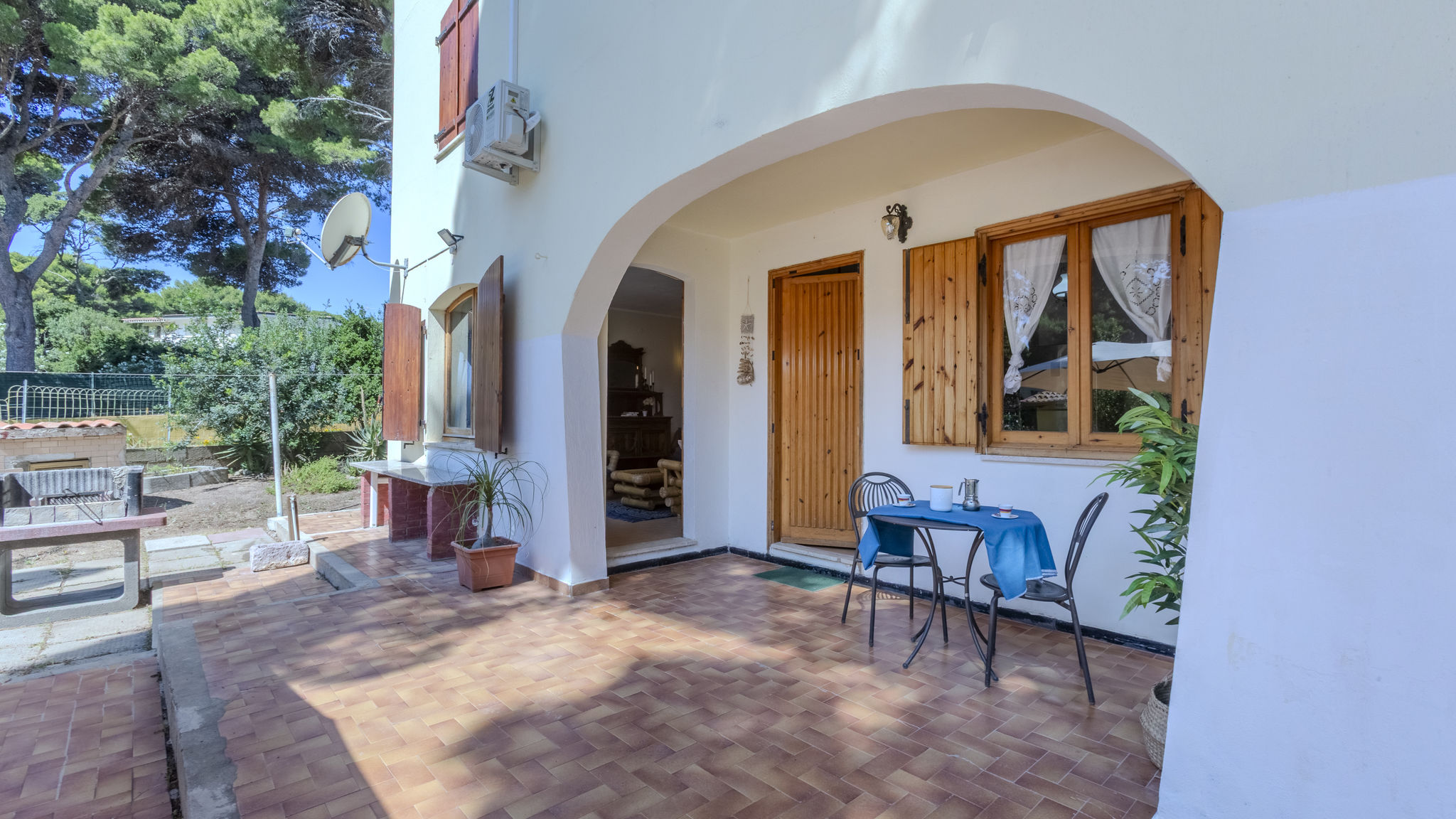 Italianway Sant'Anna Arresi Villa Etnic Eloise  a walk from Porto Pino beach