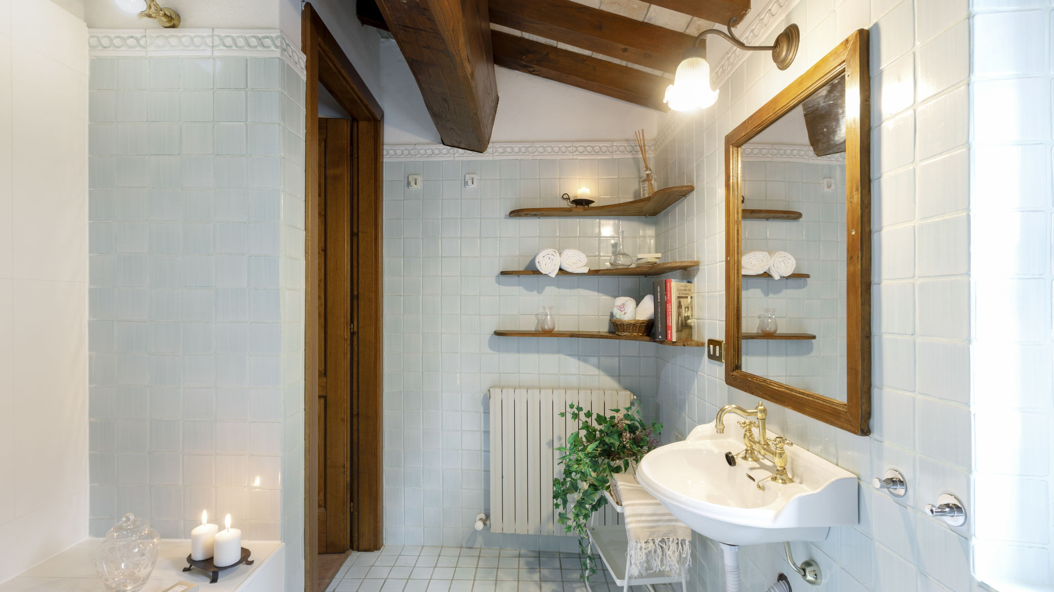 Italianway Saludecio Casatorre 6+2