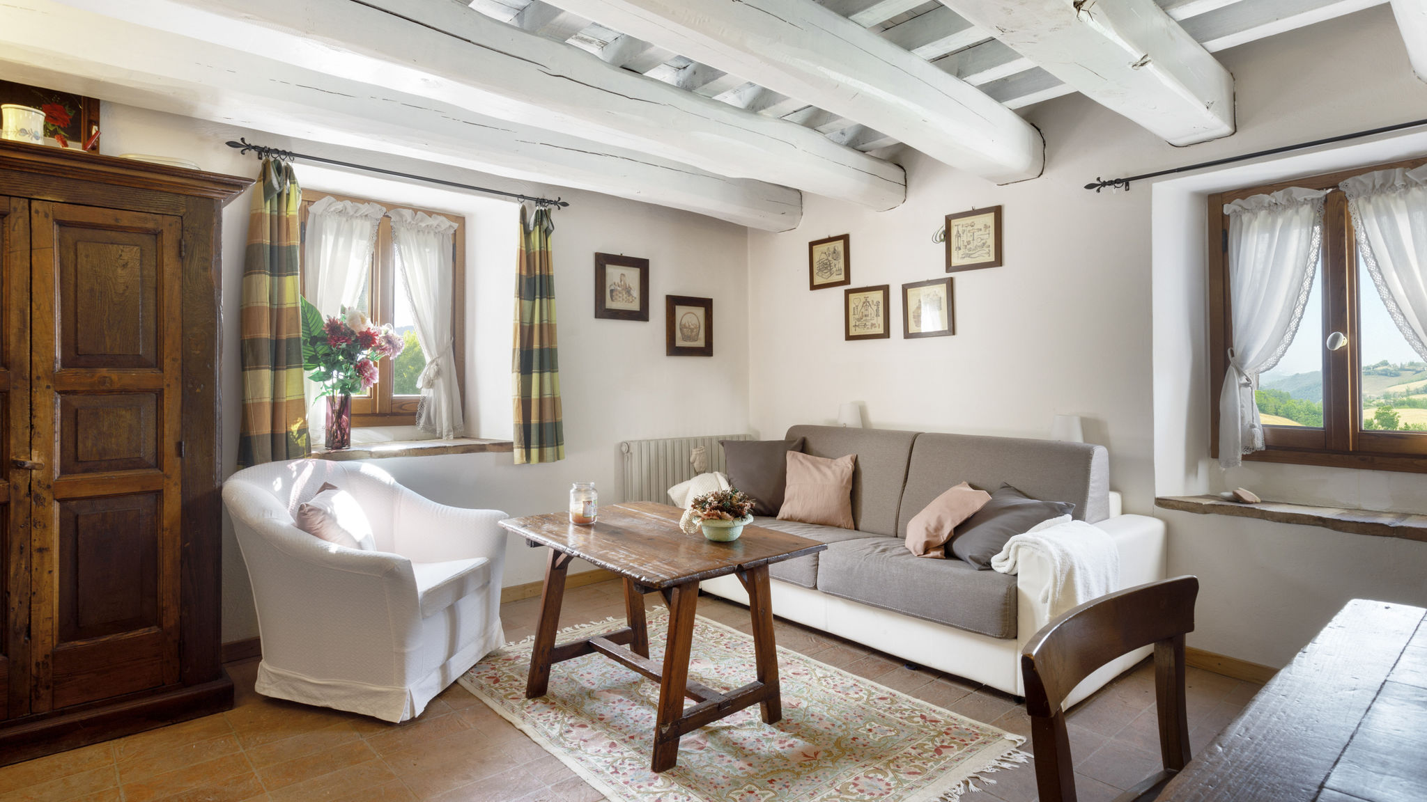 Italianway Saludecio Casatorre 6+2