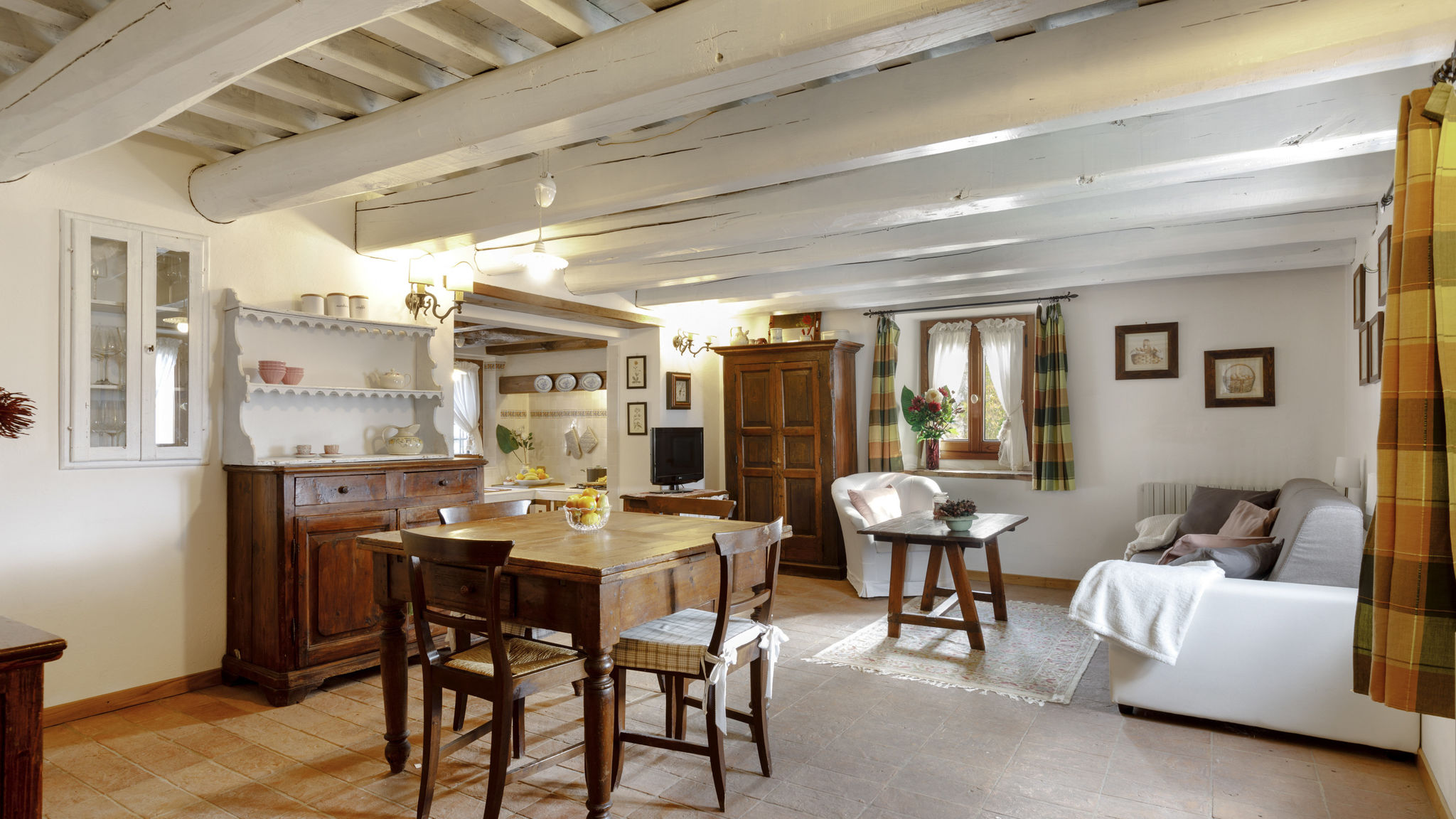 Italianway Saludecio Casatorre 6+2