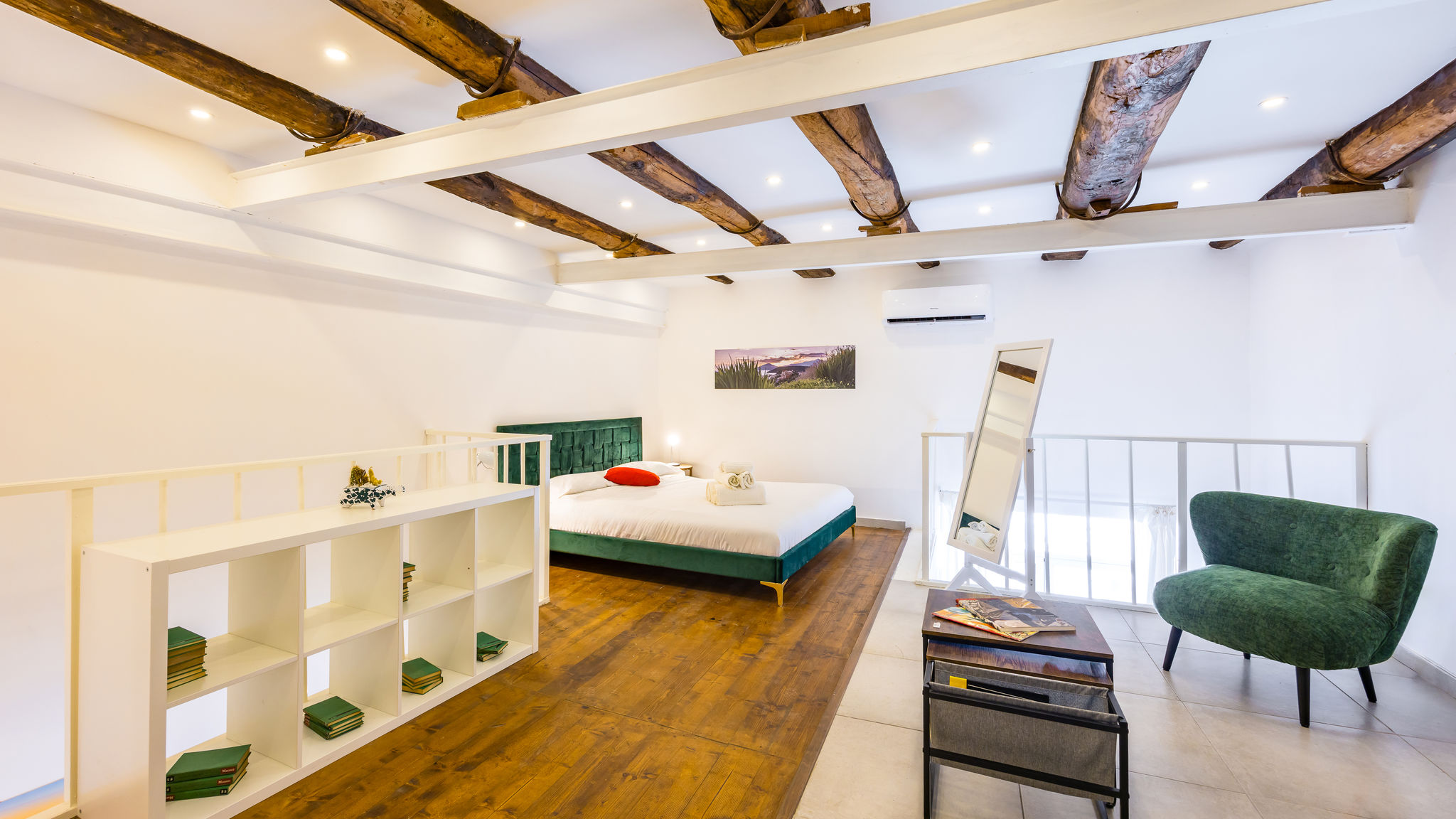 Italianway Napoli Toledo Heights by NapoliApartments