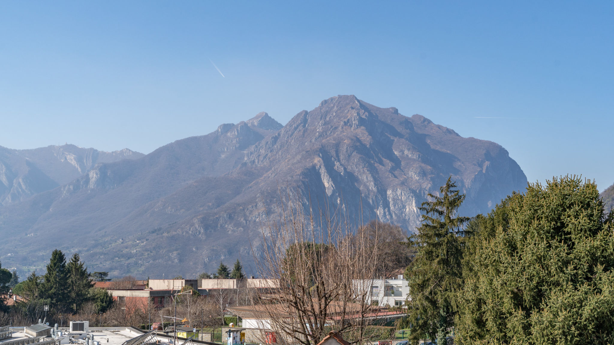 Italianway Lecco Spacious bright apartment with panoramic views