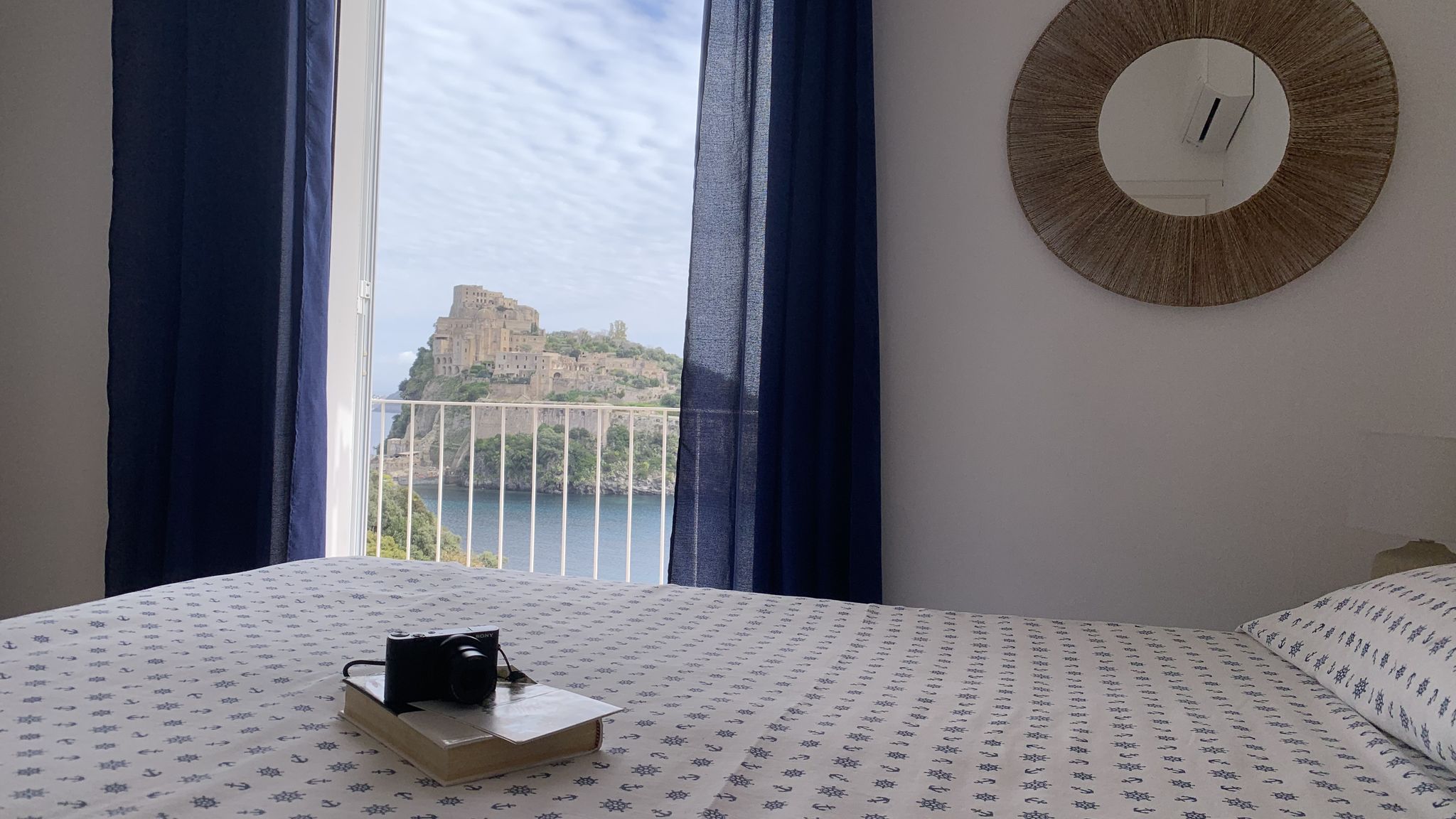 Italianway Ischia La Tolda sul Castello