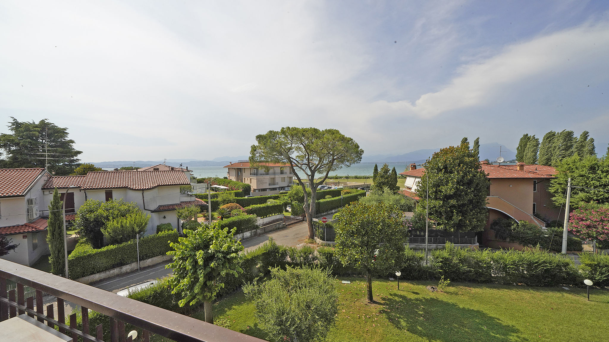 Italianway Sirmione Casa Tramonto sul lago