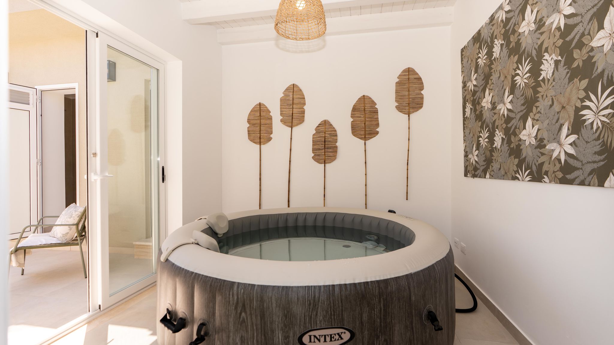 Italianway Ispica Villa Aman piscina e jacuzzi riscaldata 