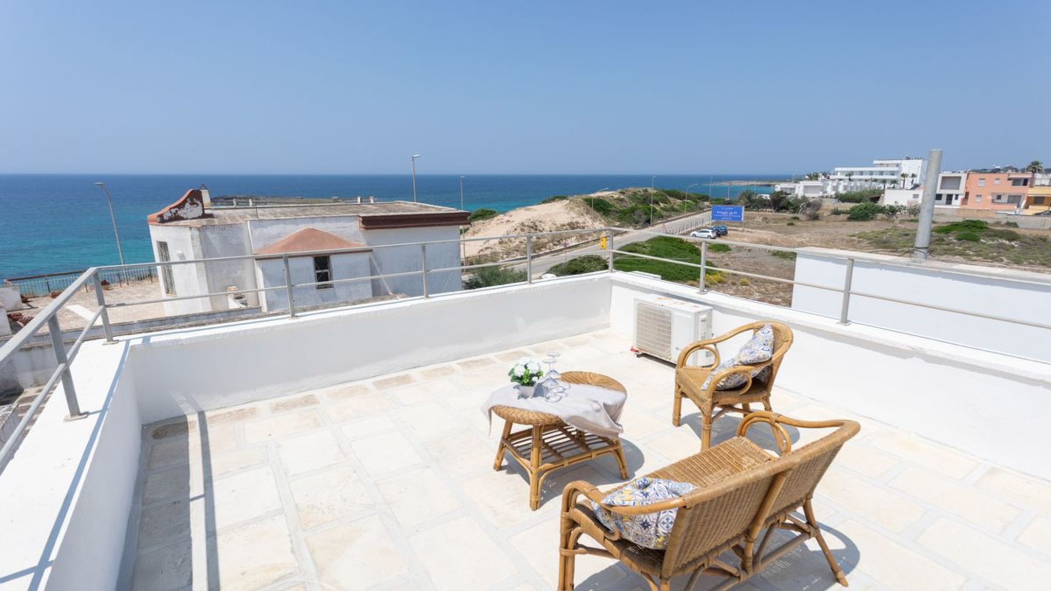 Italianway Ugento Attico Pazze vista mare - Salento Reservation
