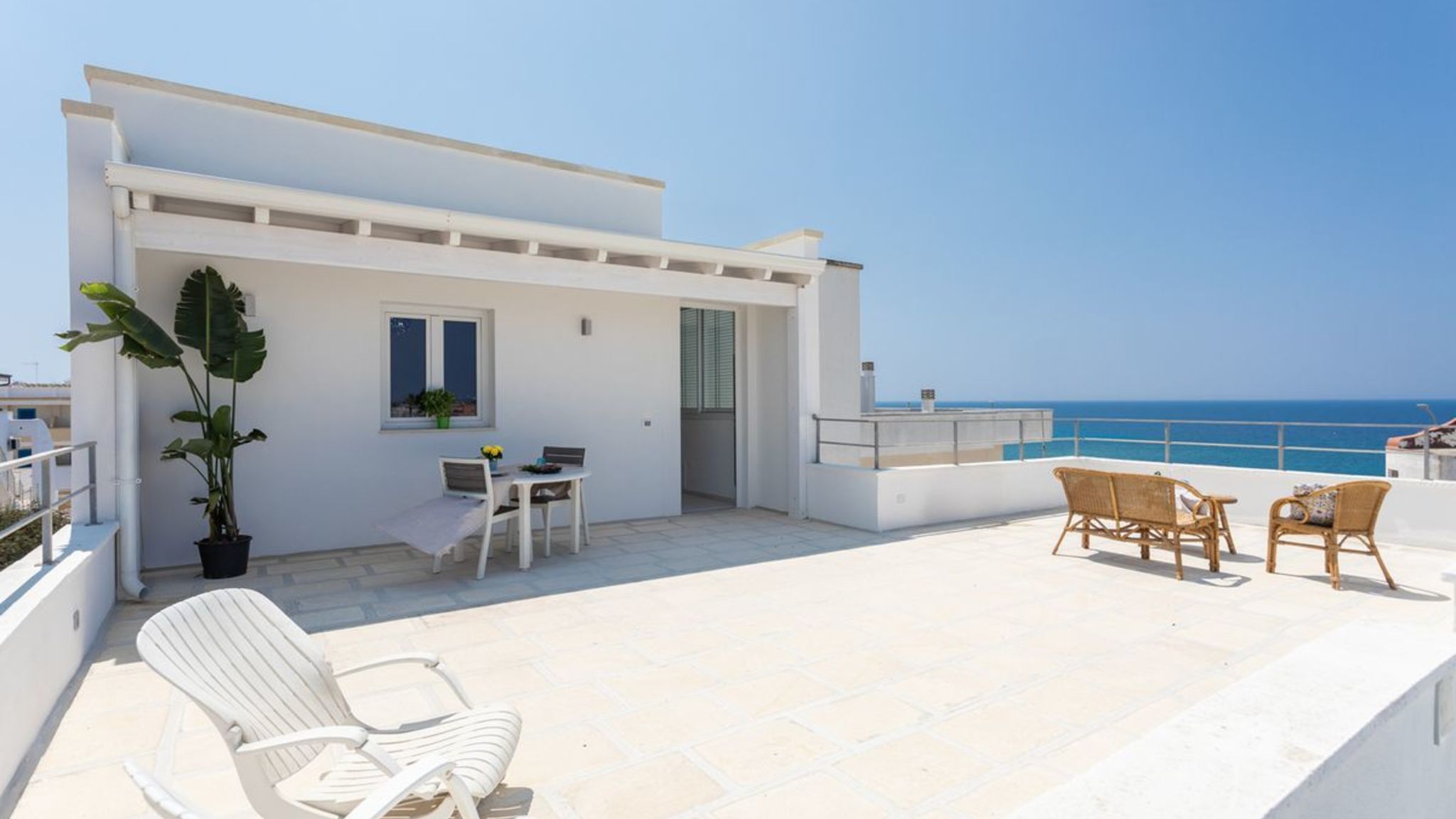 Italianway Ugento Attico Pazze vista mare - Salento Reservation