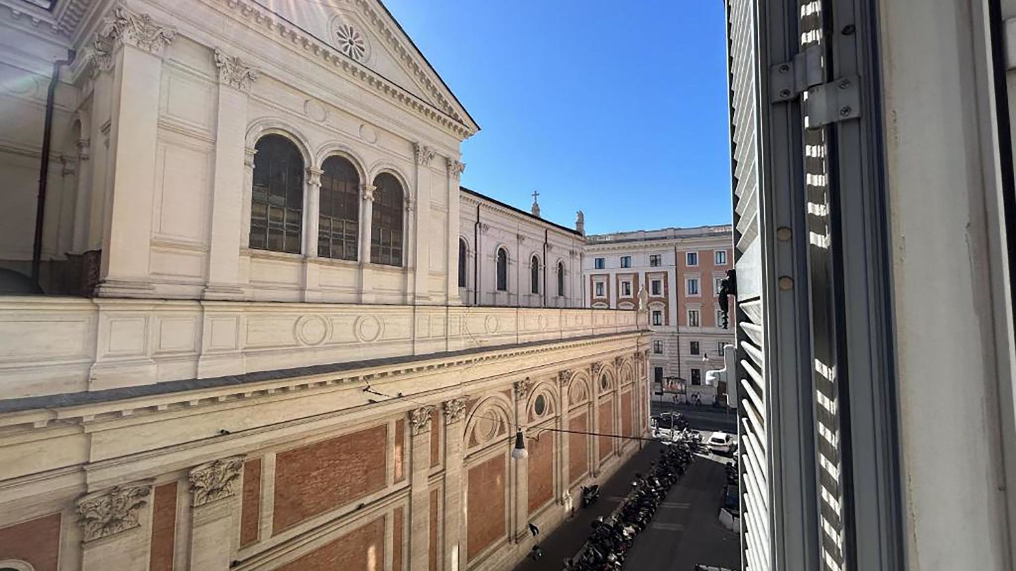 Italianway Roma Termini Apartment by Ghor