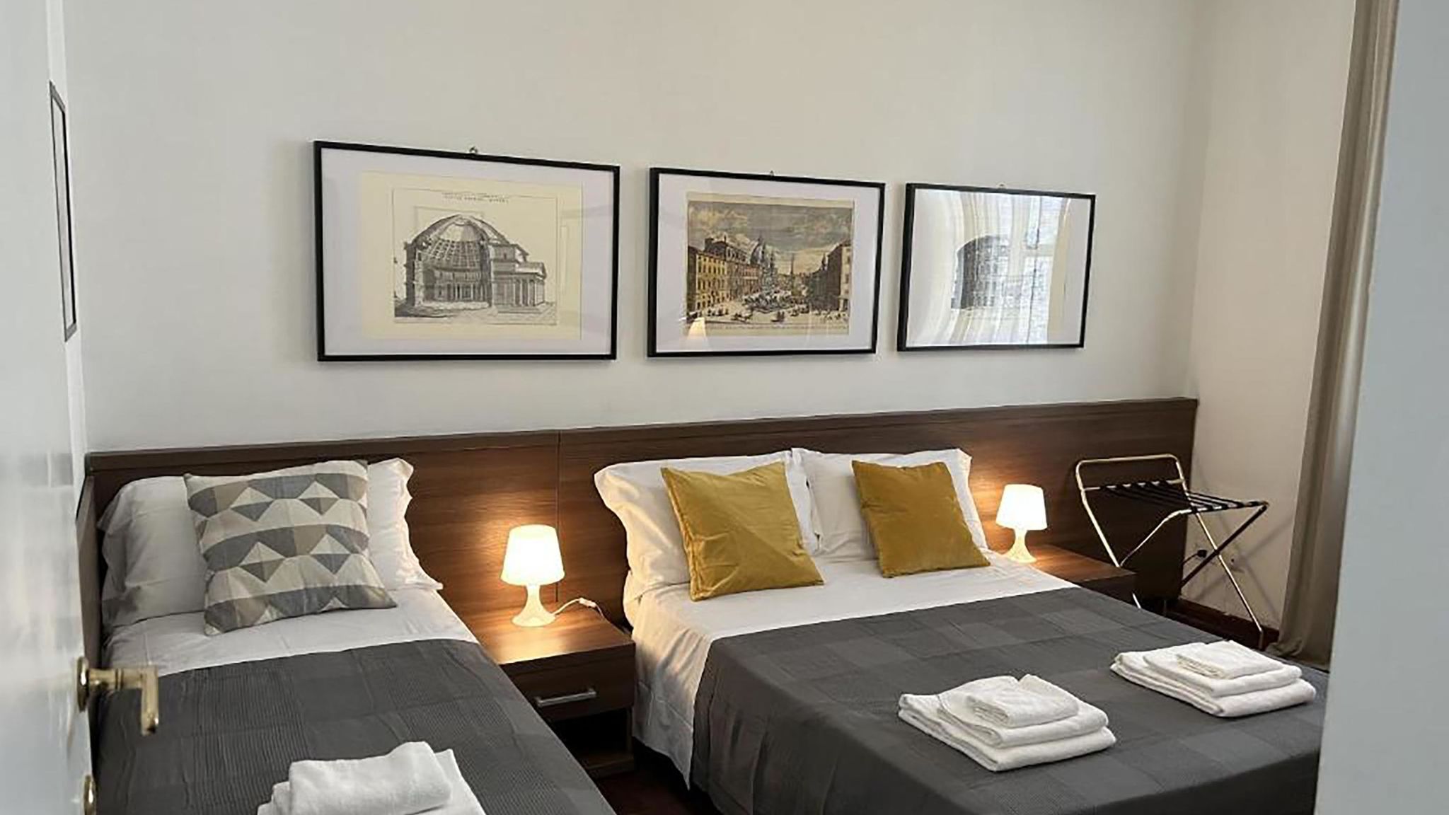 Italianway Roma Termini Apartment by Ghor