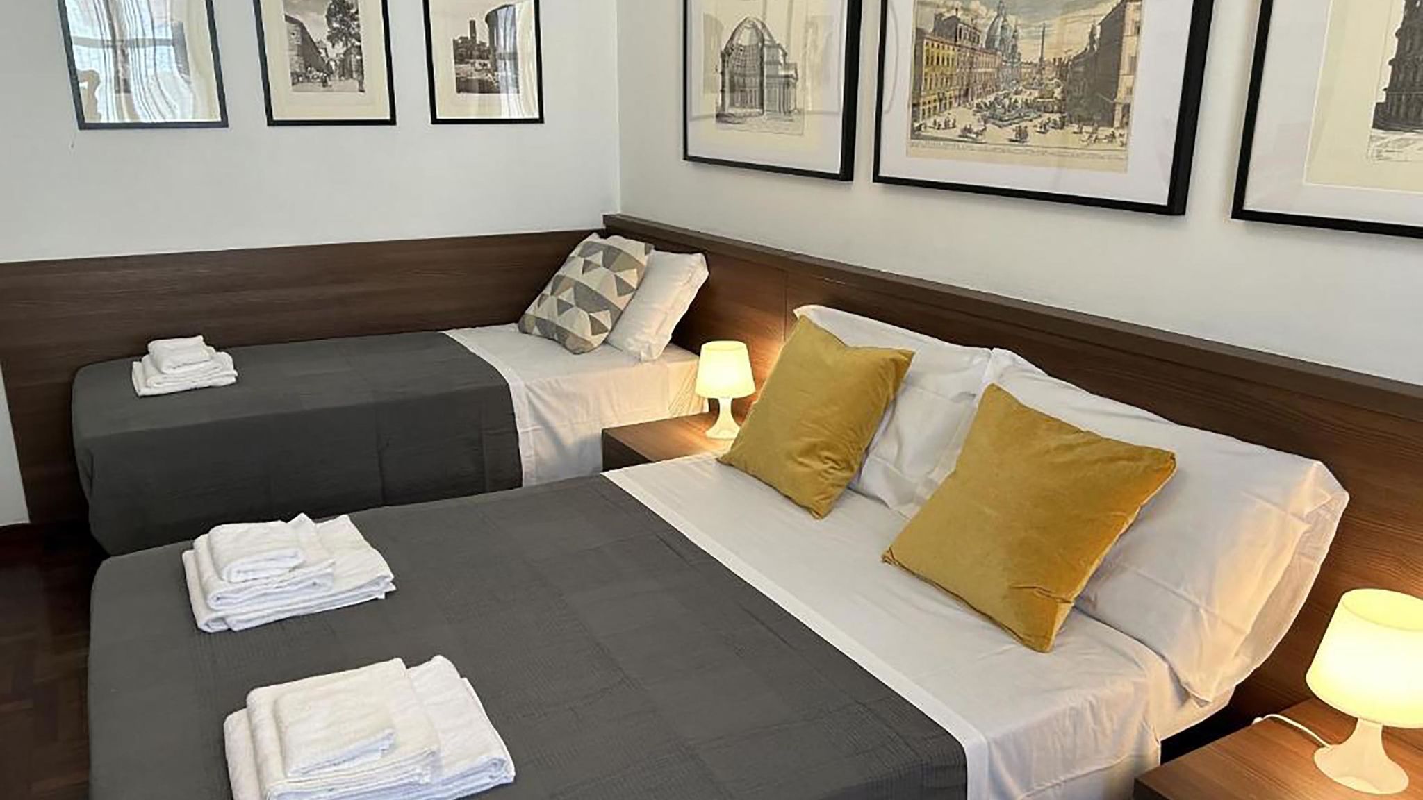 Italianway Roma Termini Apartment by Ghor