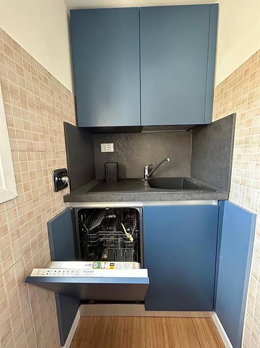 Italianway Roma Manzoni Blue House by Ghor