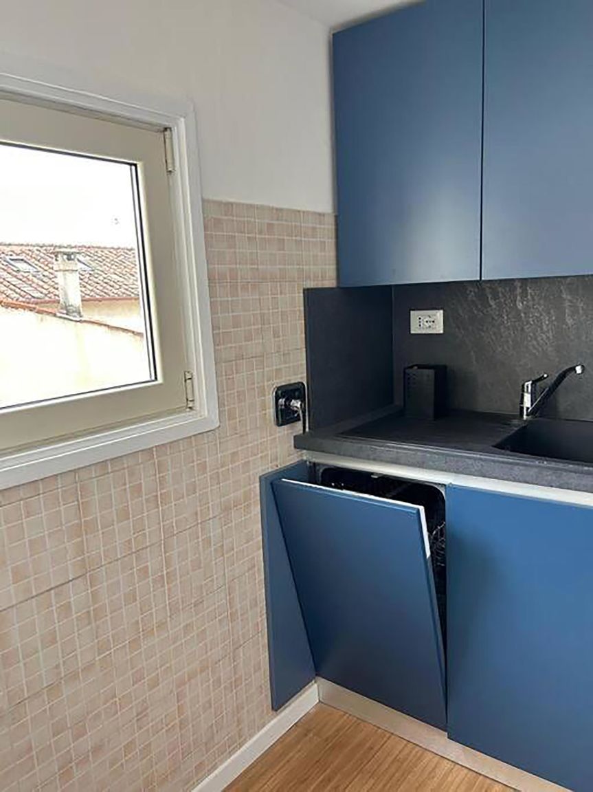 Italianway Roma Manzoni Blue House by Ghor