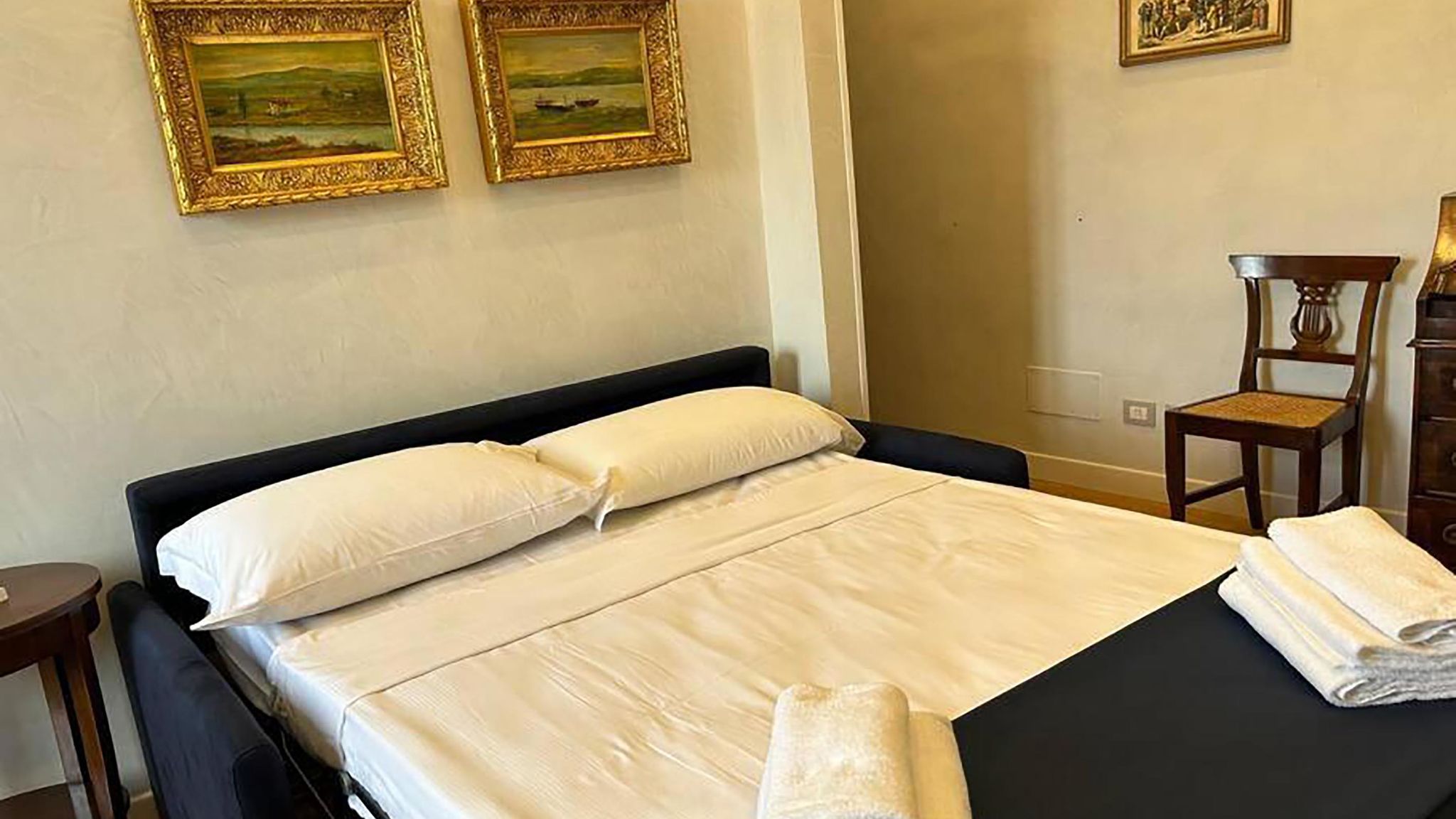 Italianway Roma Manzoni Blue House by Ghor