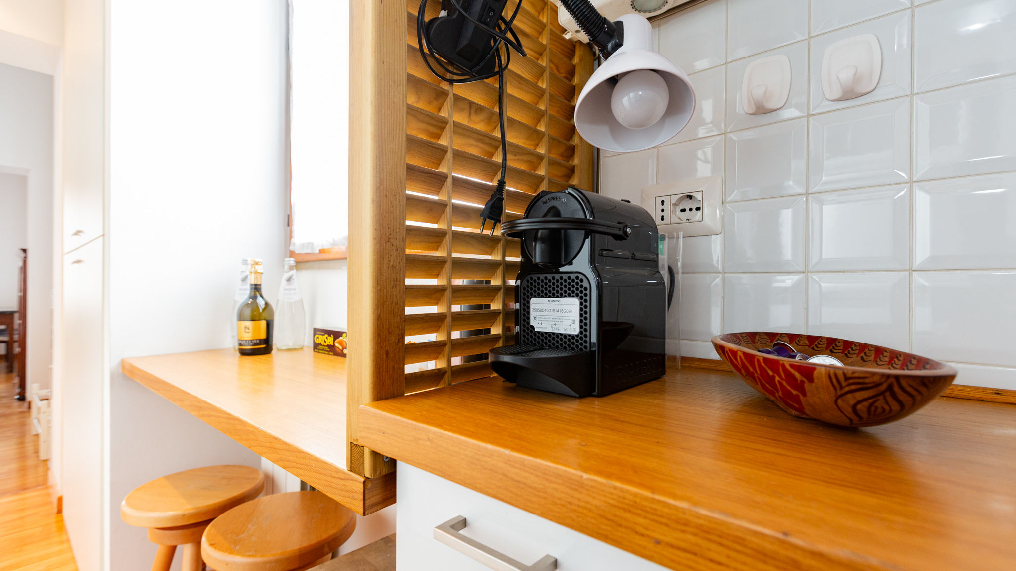 Italianway Milano INGEGNOLI1 Bright top floor apartment