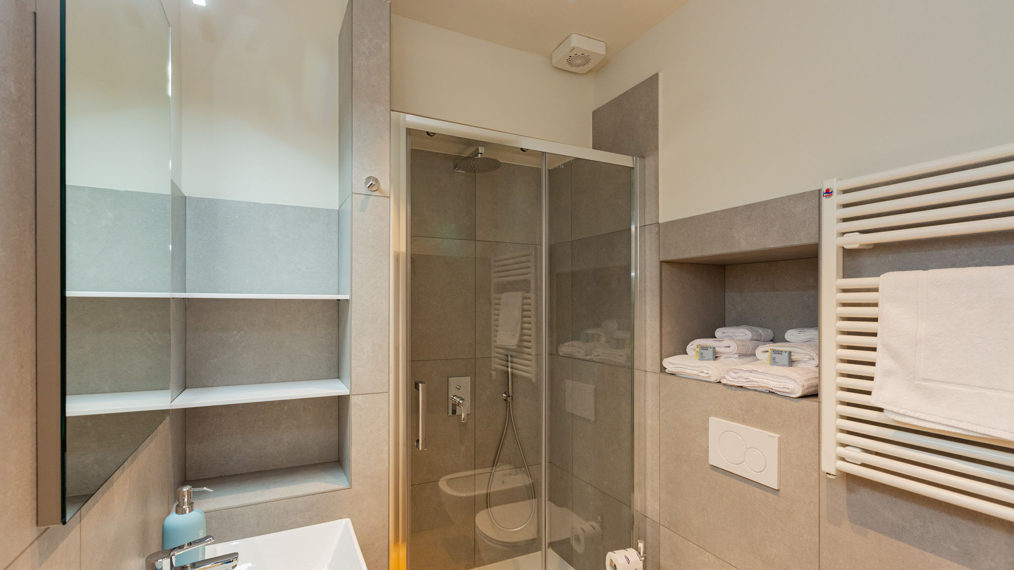 Italianway Milano ABRUZZI64 Milan cozy nest