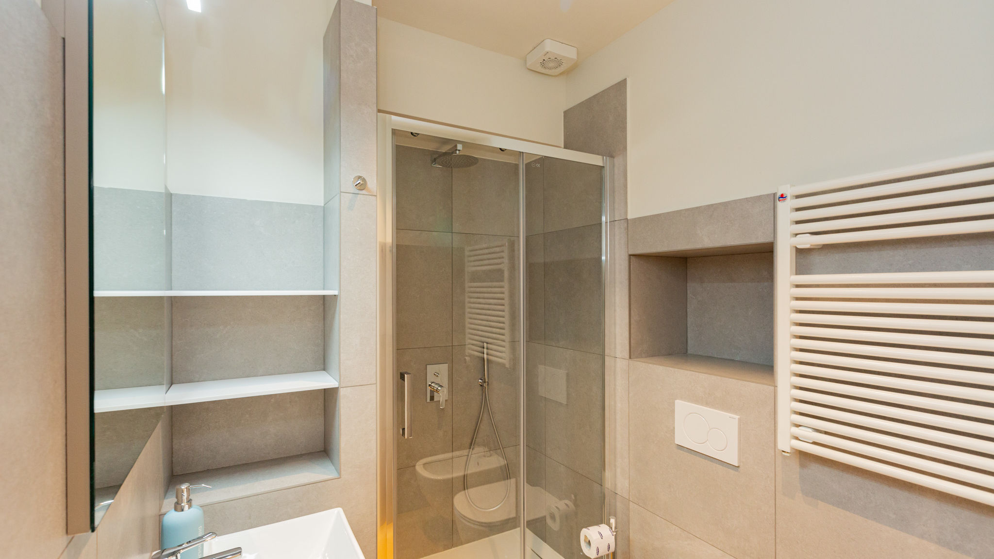 Italianway Milano ABRUZZI64 Milan cozy nest