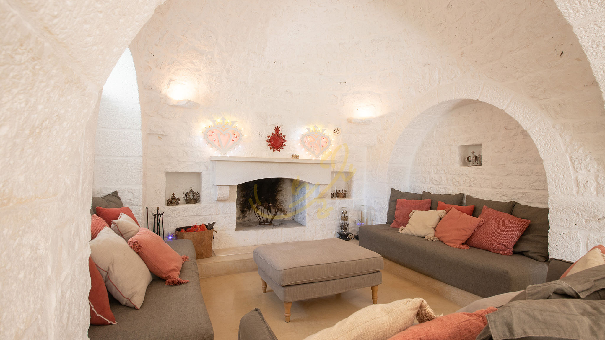 Italianway Ostuni TD Trulli Vittoriani Charme and Pure Nature w/pool