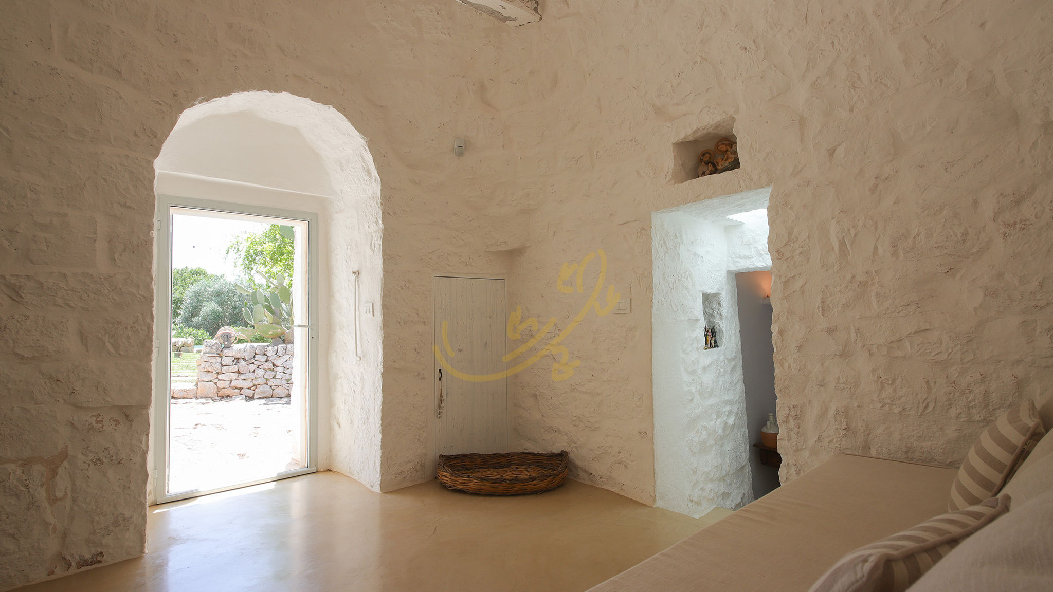 Italianway Ostuni TD Trulli Vittoriani Charme and Pure Nature w/pool
