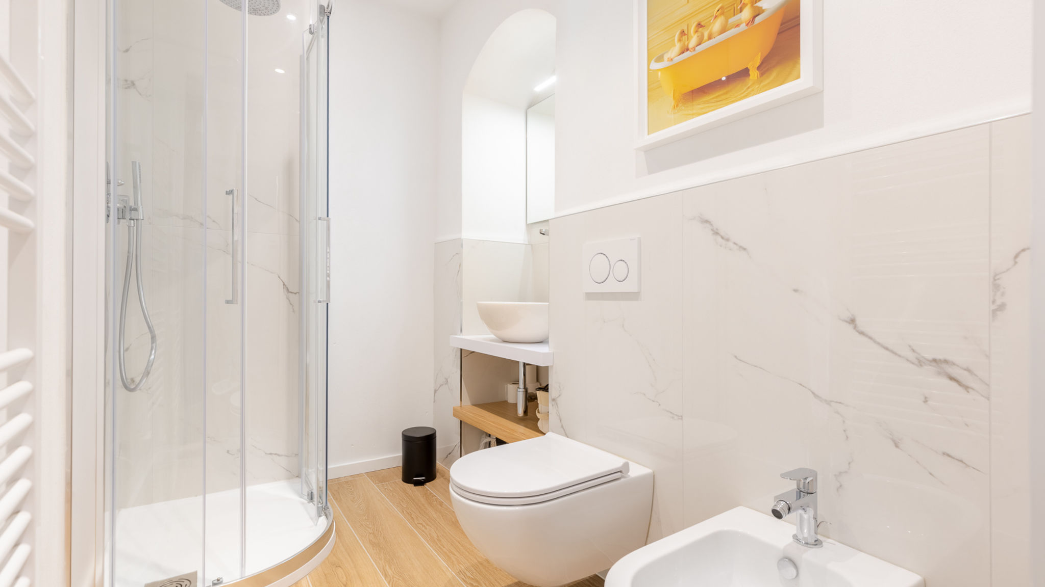 Italianway Alba Alba Palace Luxury Apartments - Yellow