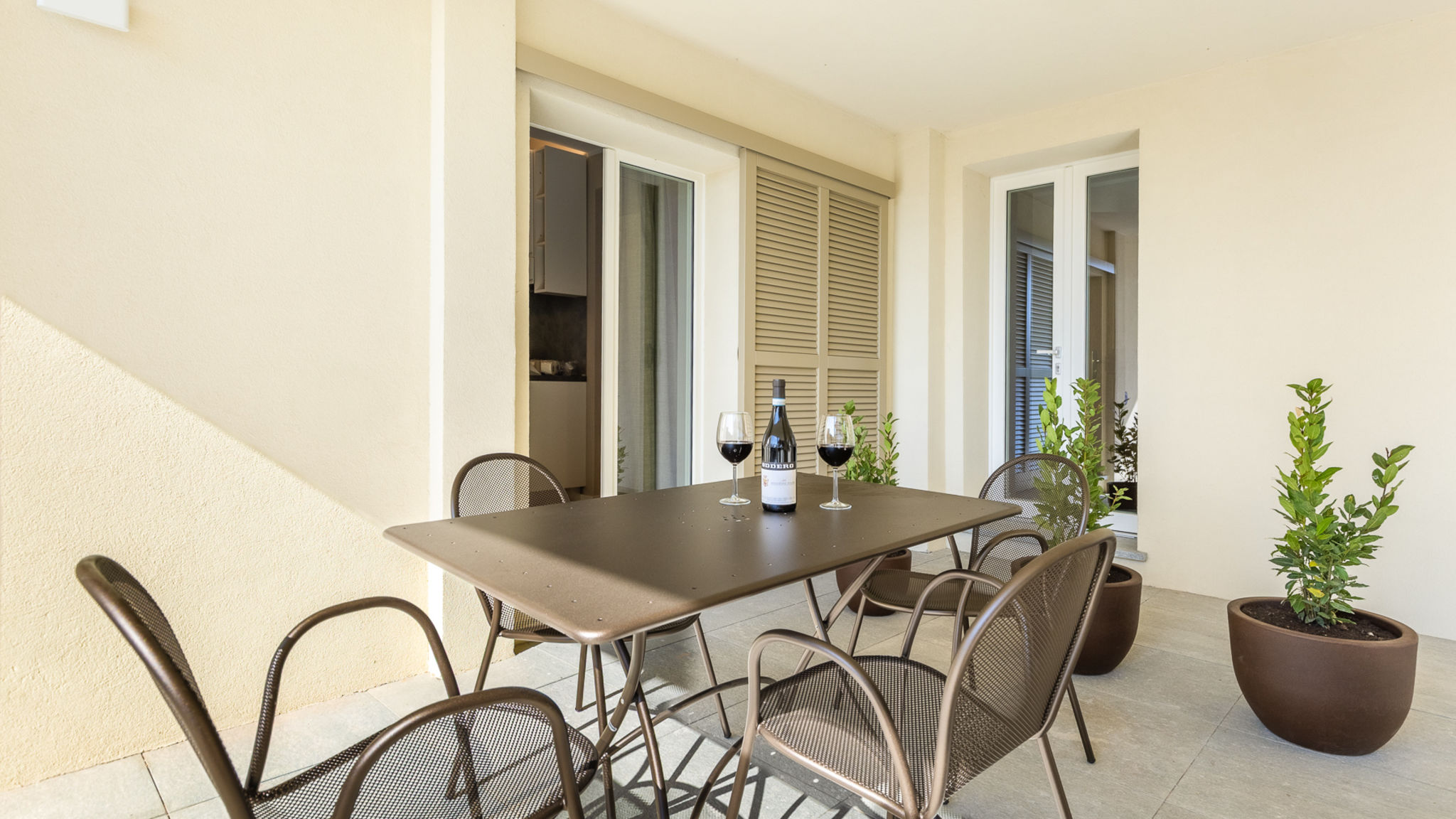 Italianway Alba Alba Palace Luxury Apartments - Yellow