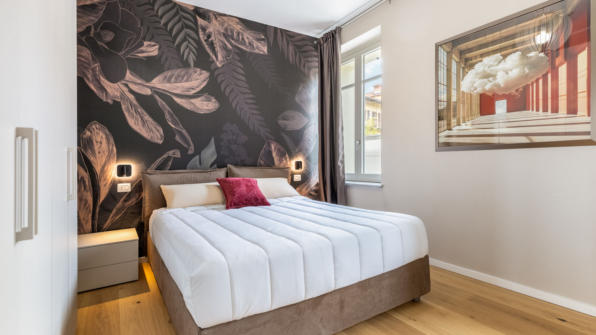 Italianway Alba Alba Palace Luxury Apartments - Red