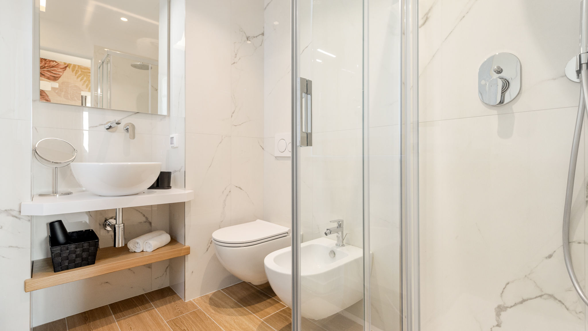 Italianway Alba Alba Palace Luxury Apartments - Blue
