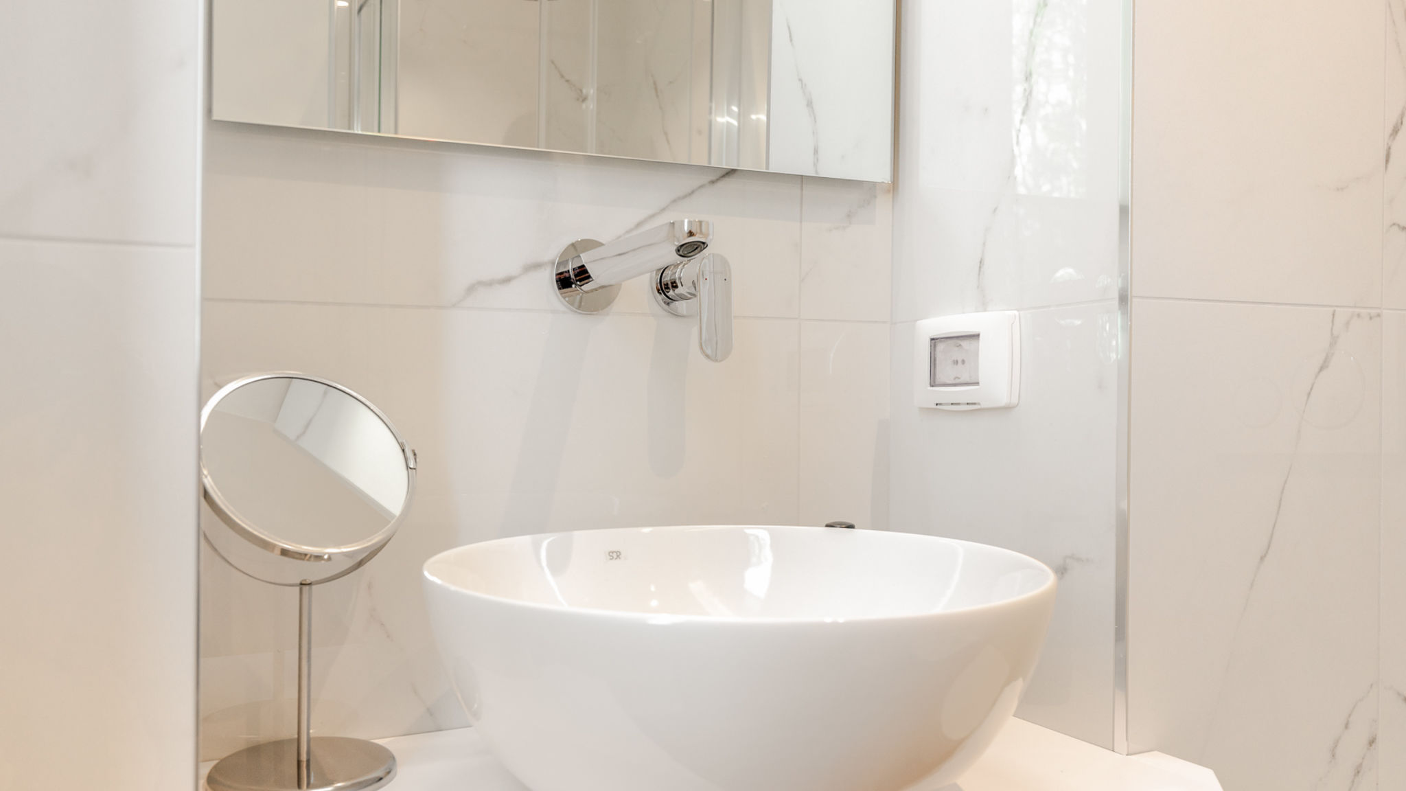 Italianway Alba Alba Palace Luxury Apartments - Blue