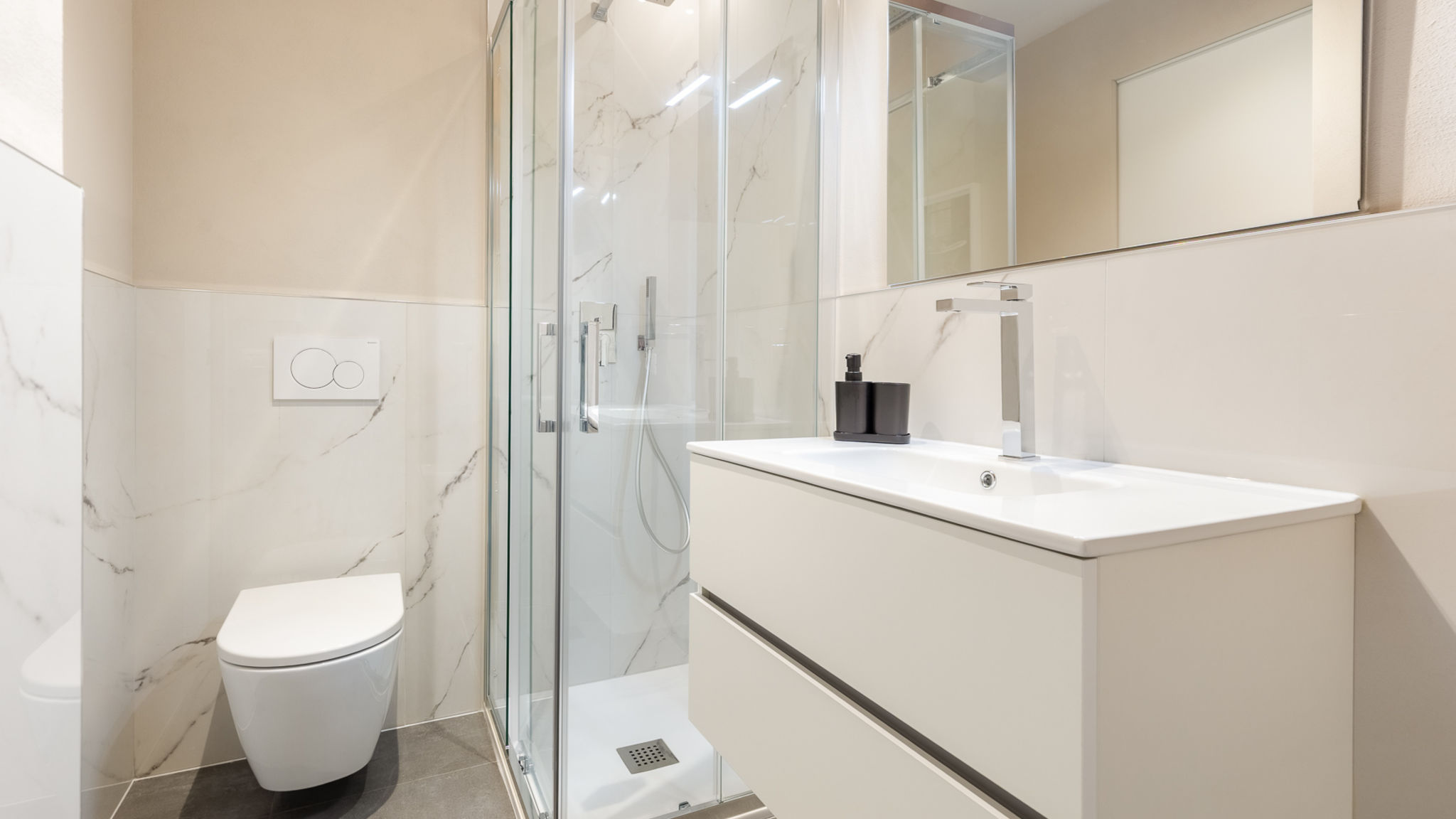 Italianway Alba Alba Palace Luxury Apartments - Blue